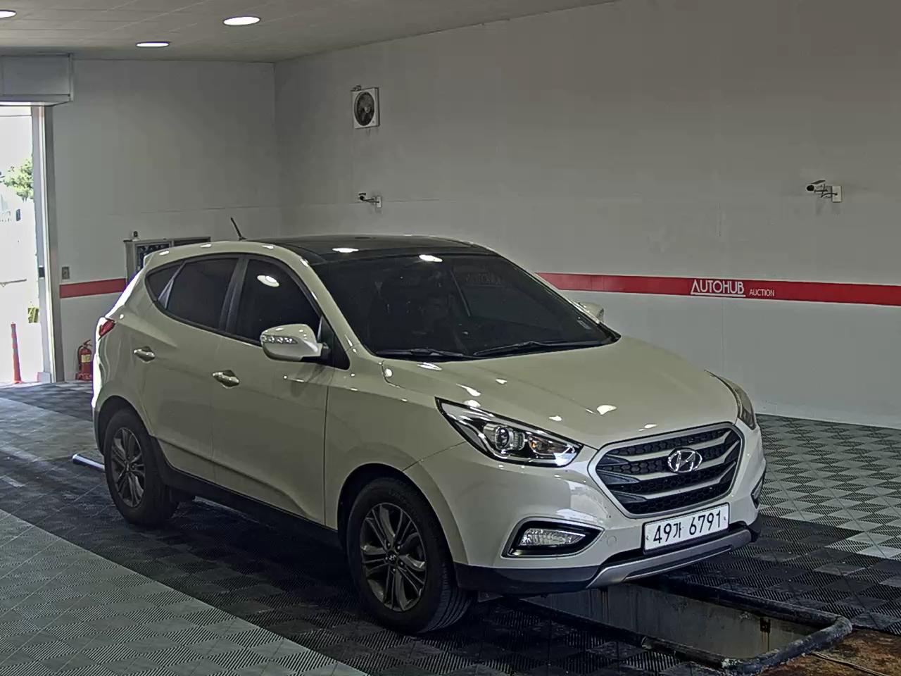 2014 - hyundai tucson
