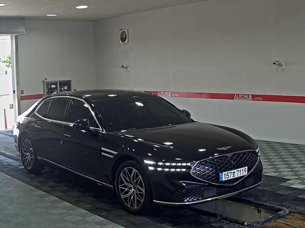 2022 - genesis g90