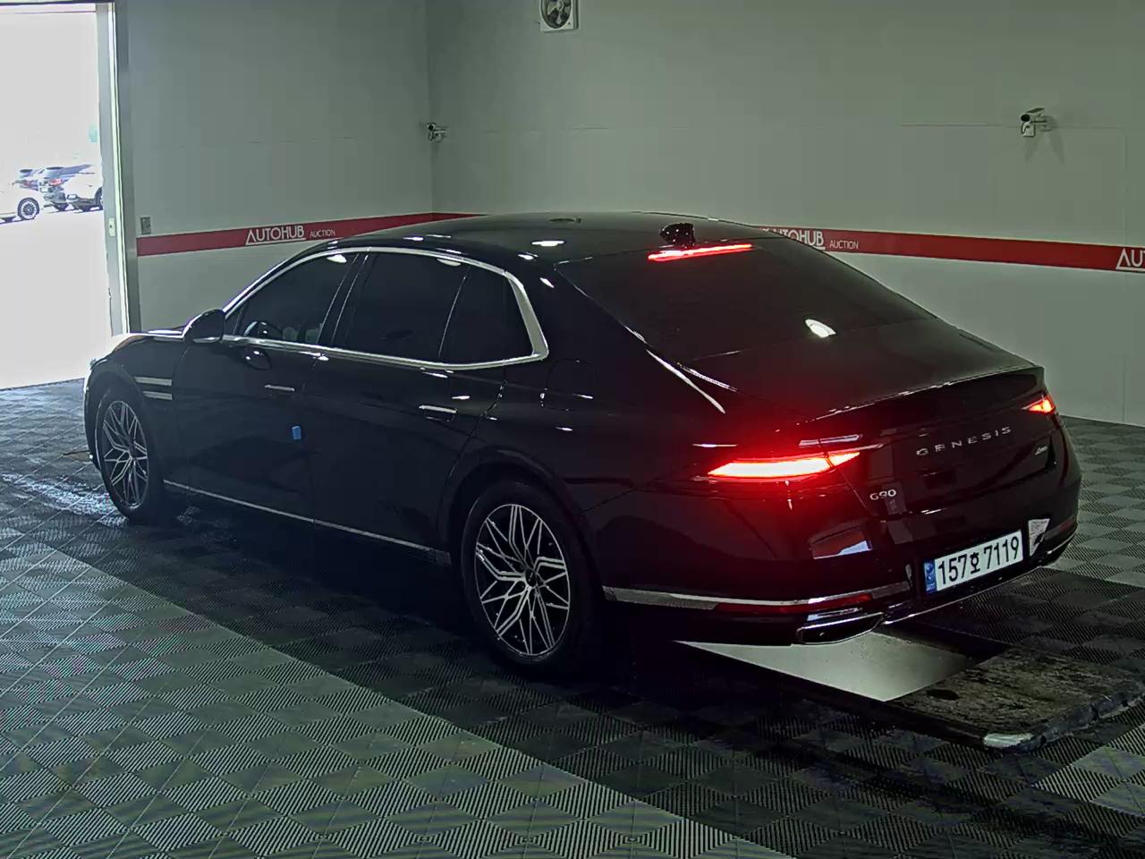 2022 - genesis g90