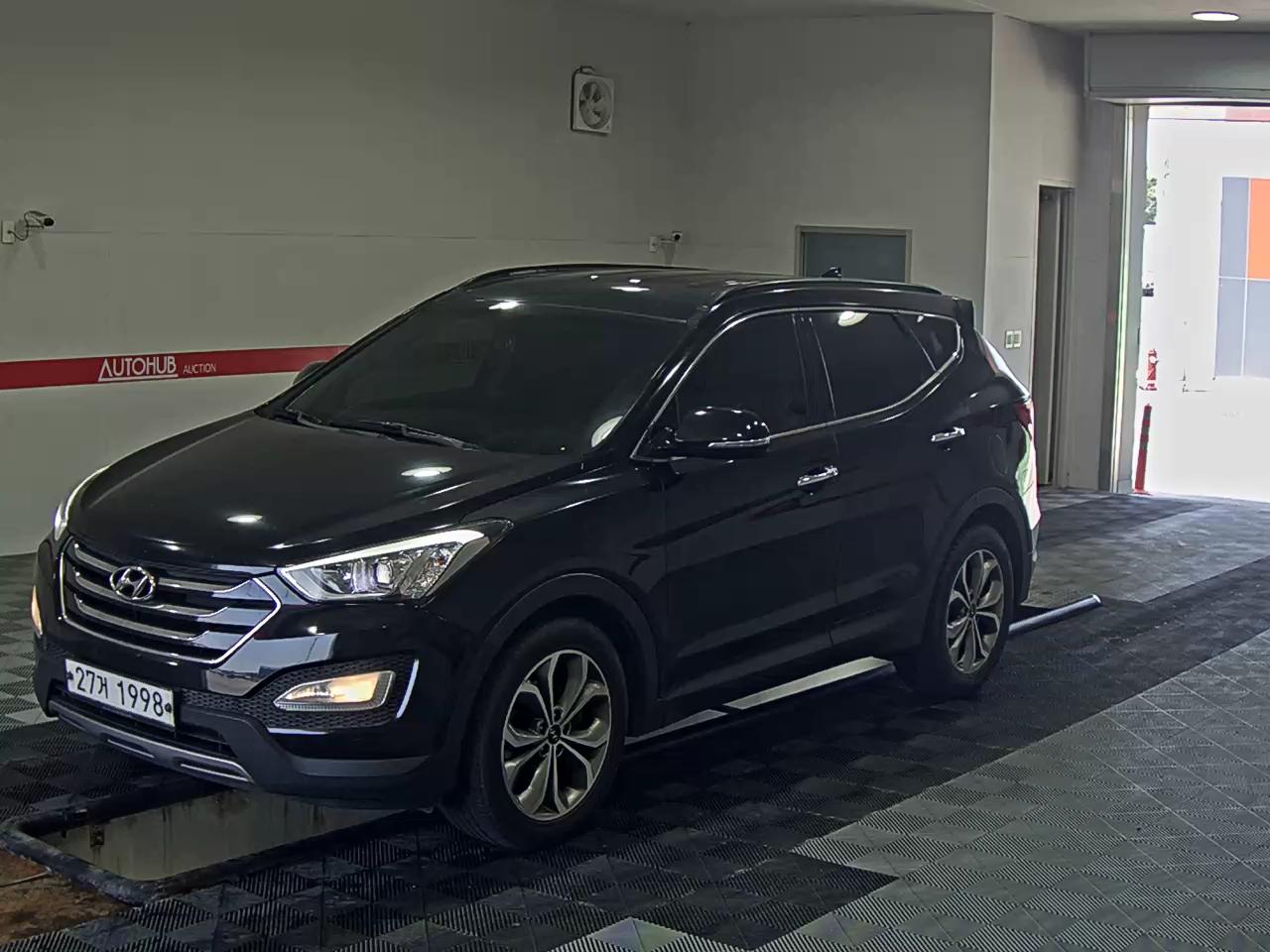 HYUNDAI SANTA FE (DM)