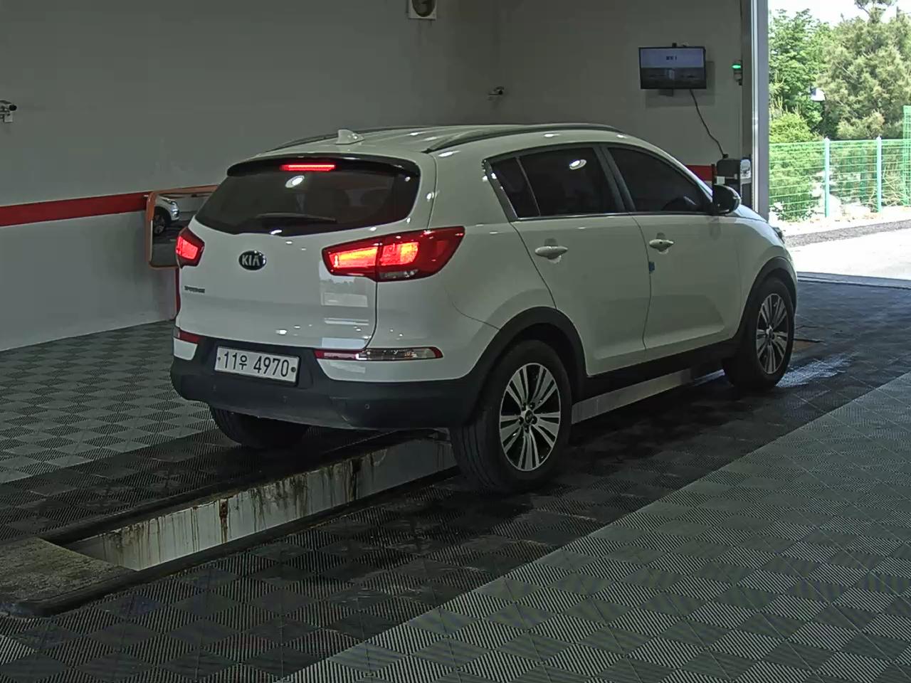 2016 - kia sportage