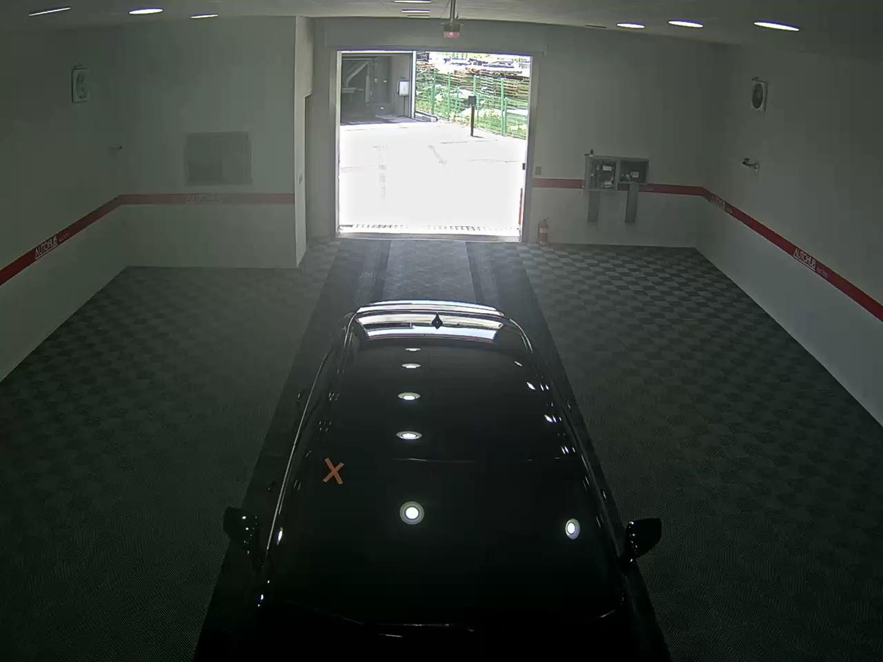 2023 - kia k8