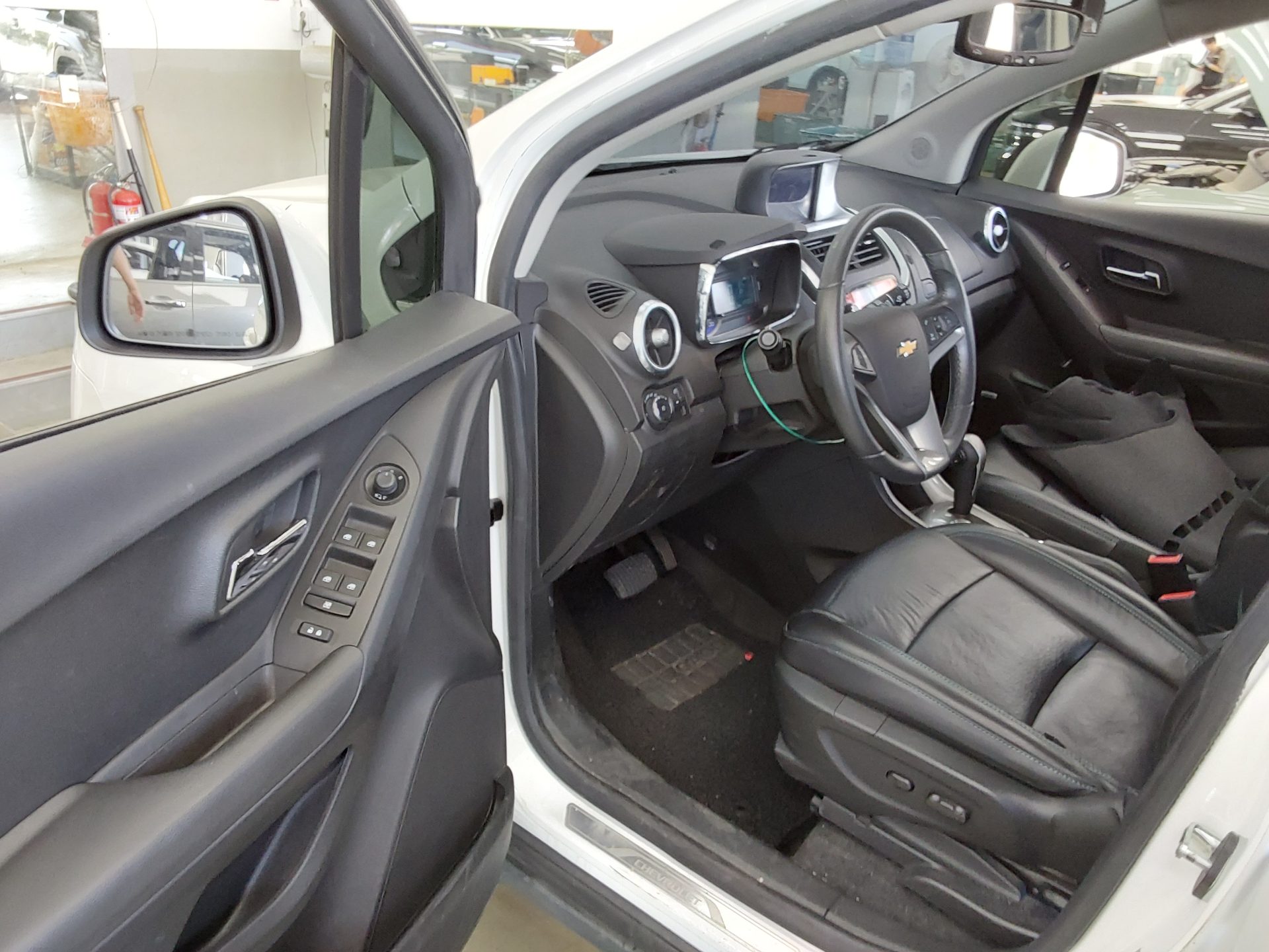 2015 - chevrolet trax