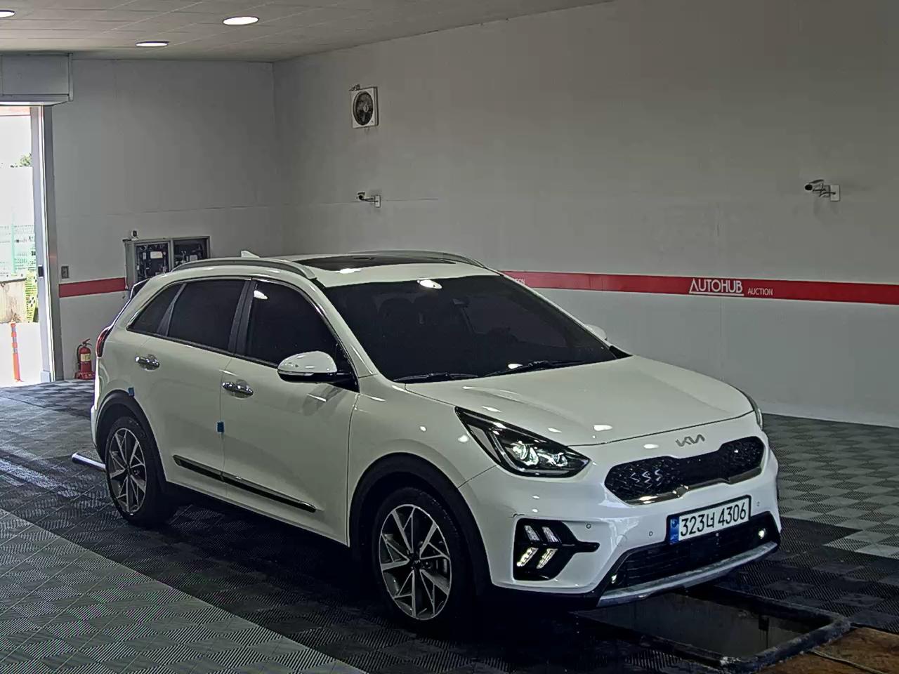 2022 - kia niro