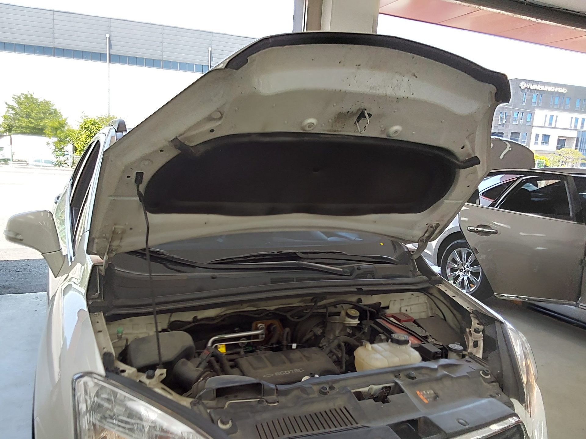 2015 - chevrolet trax