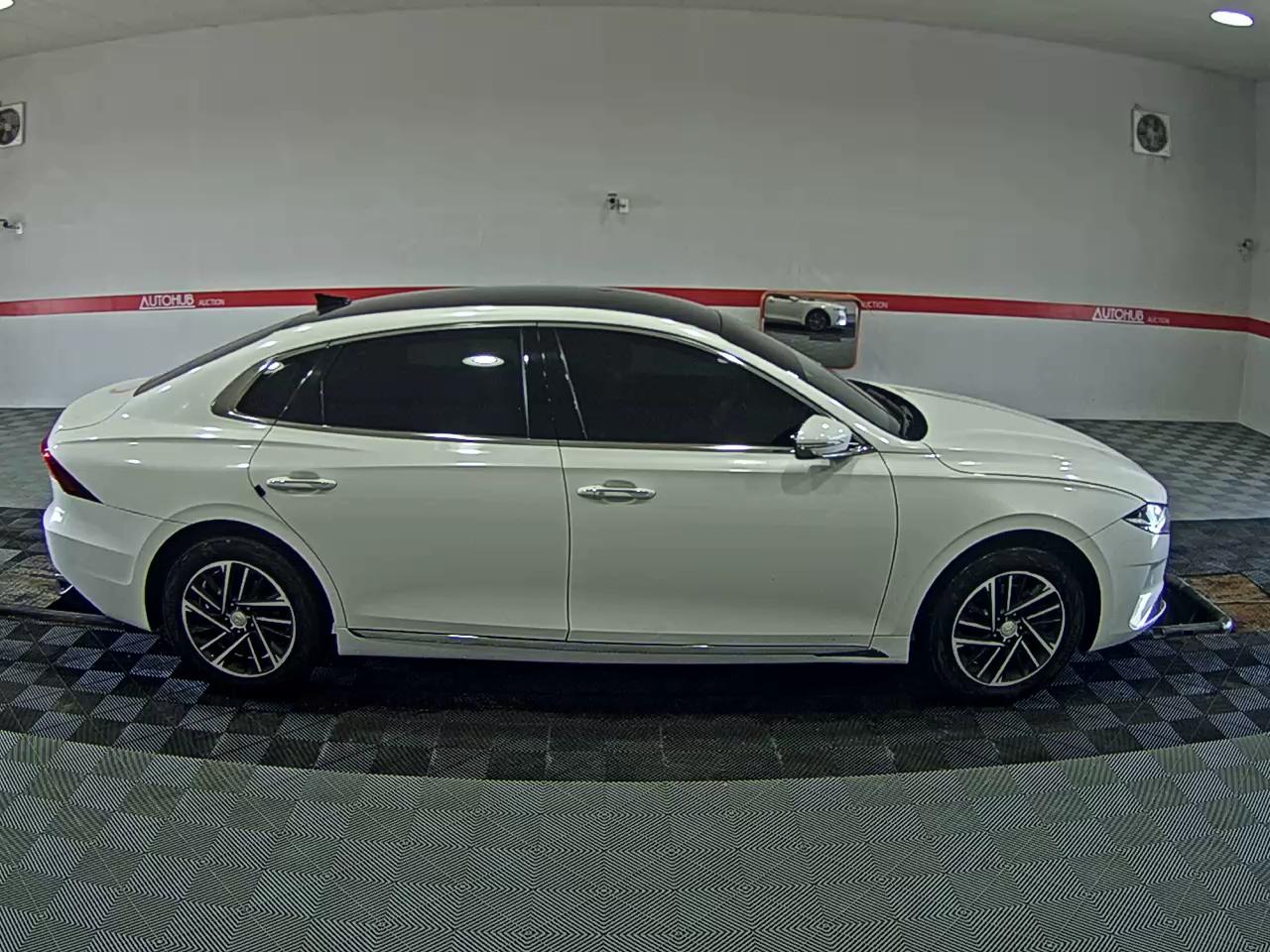 2022 - hyundai grandeur