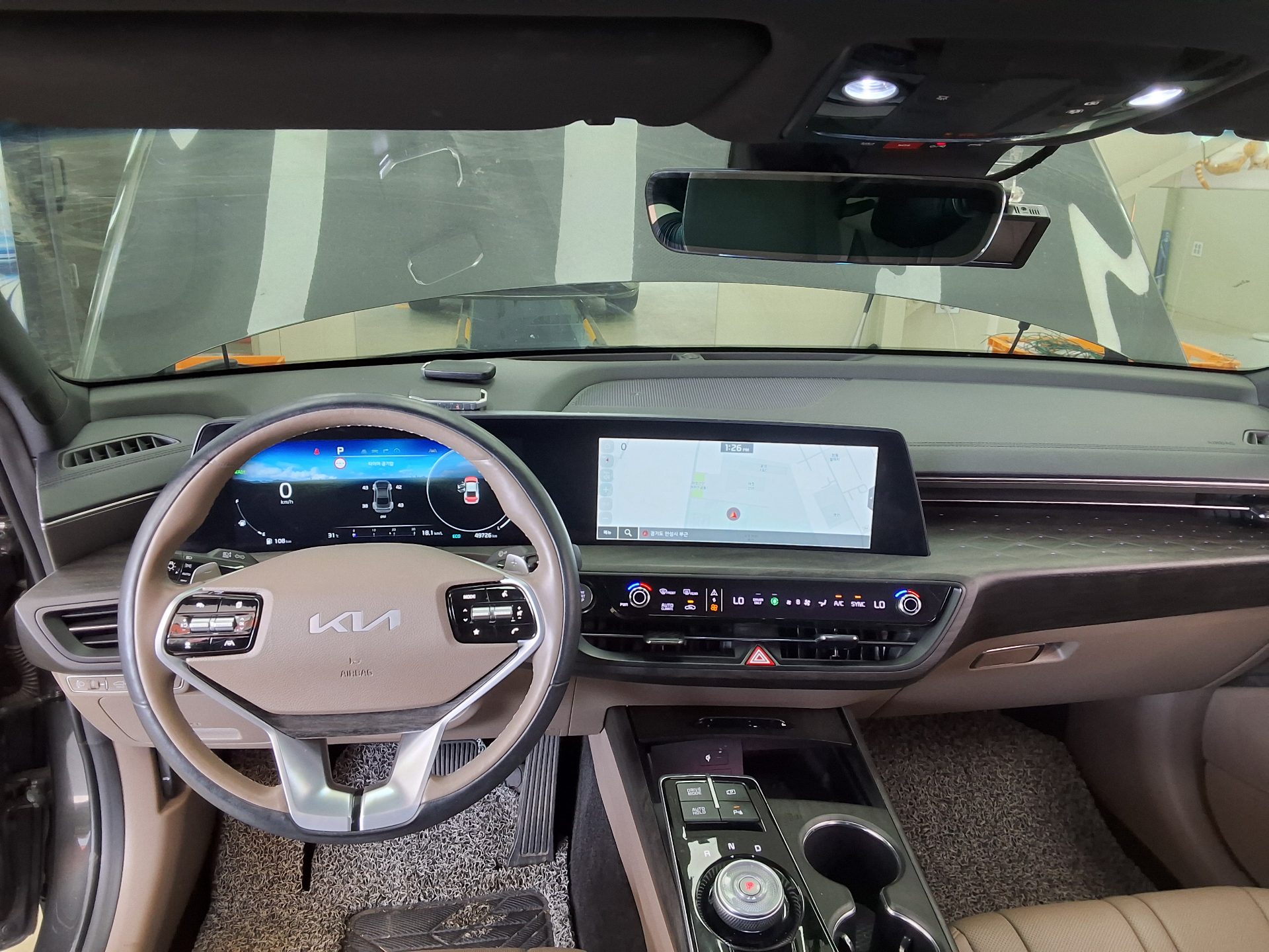 2023 - kia k8