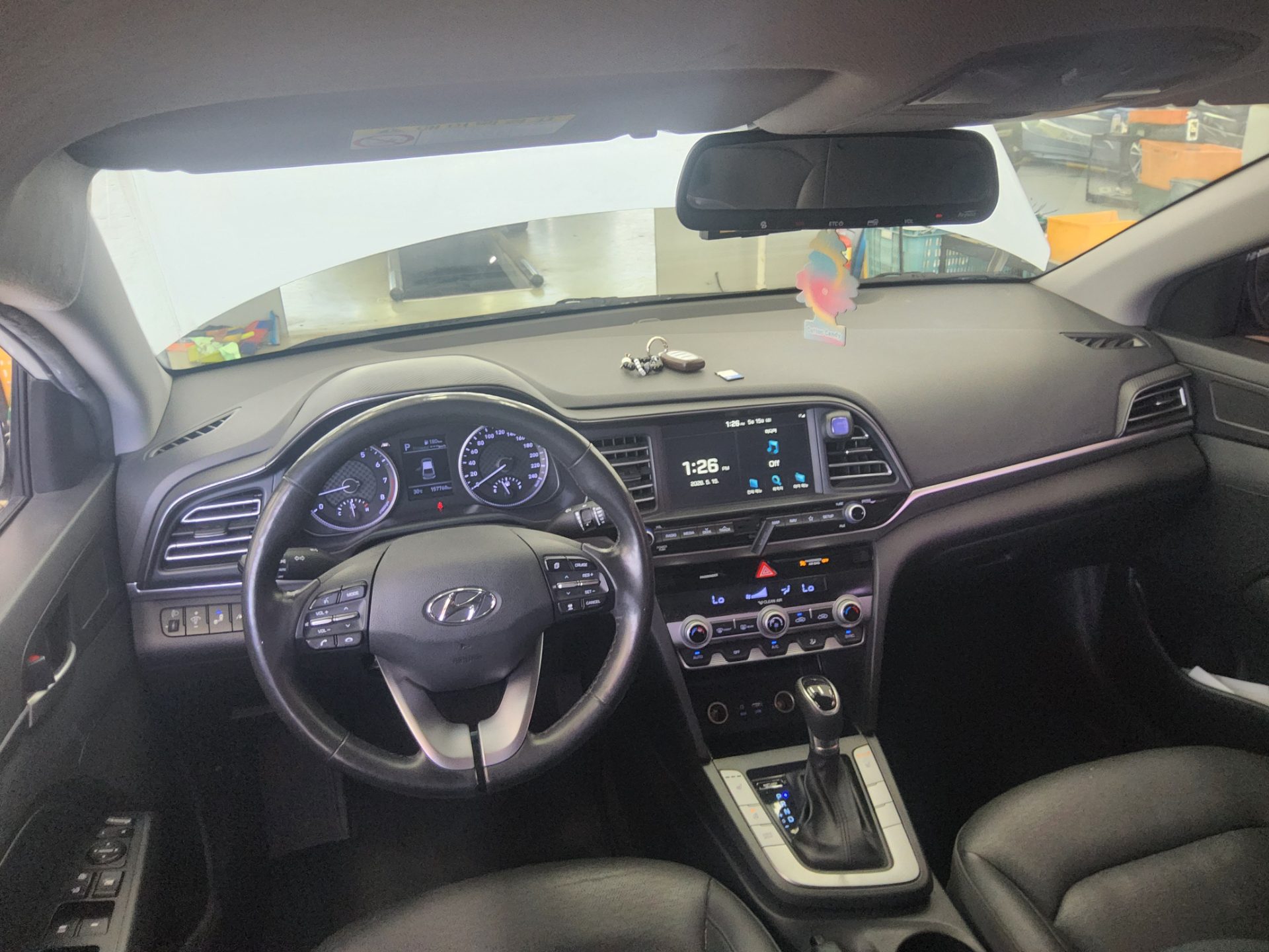 2019 - hyundai avante