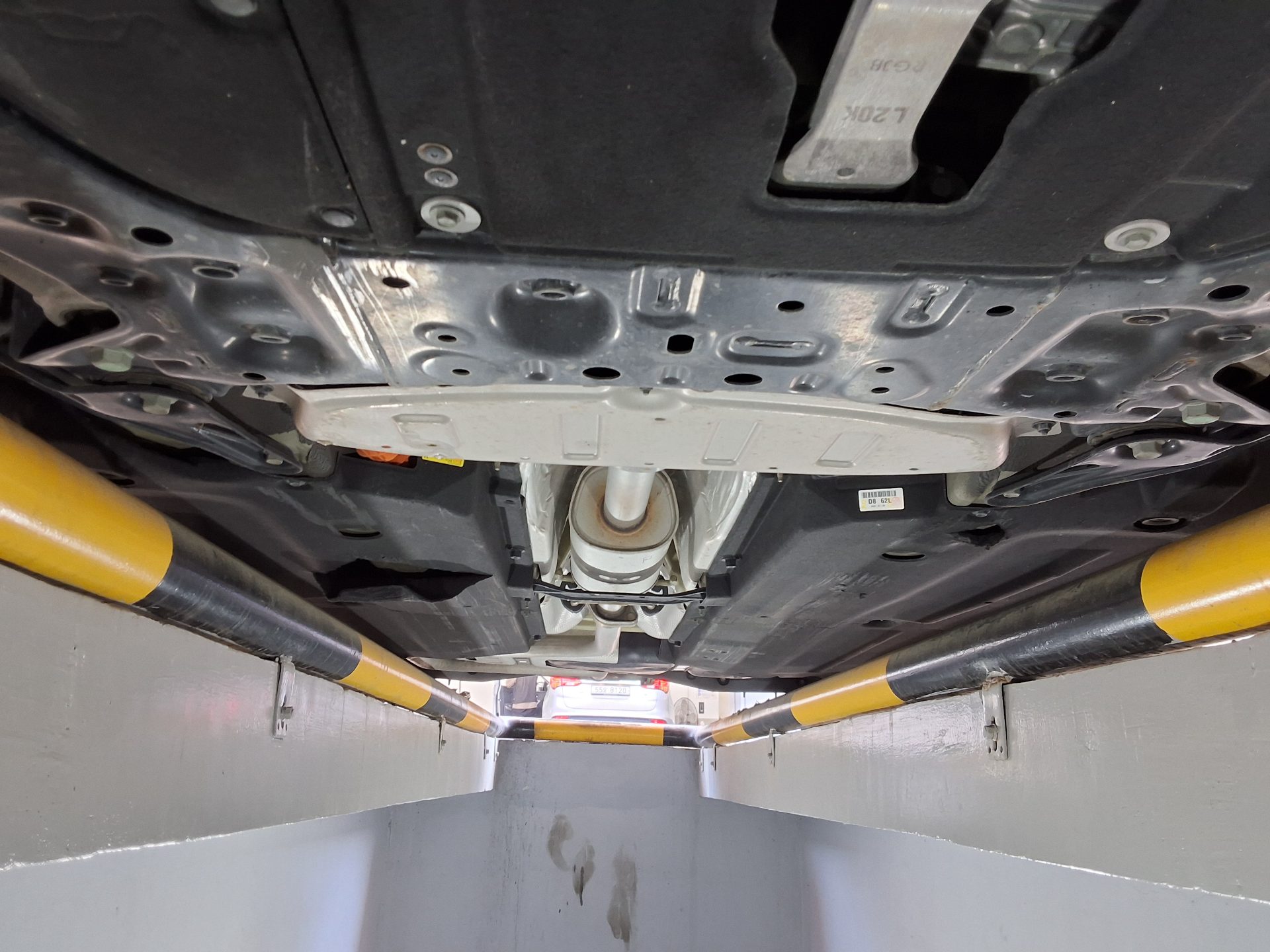 2023 - kia k8
