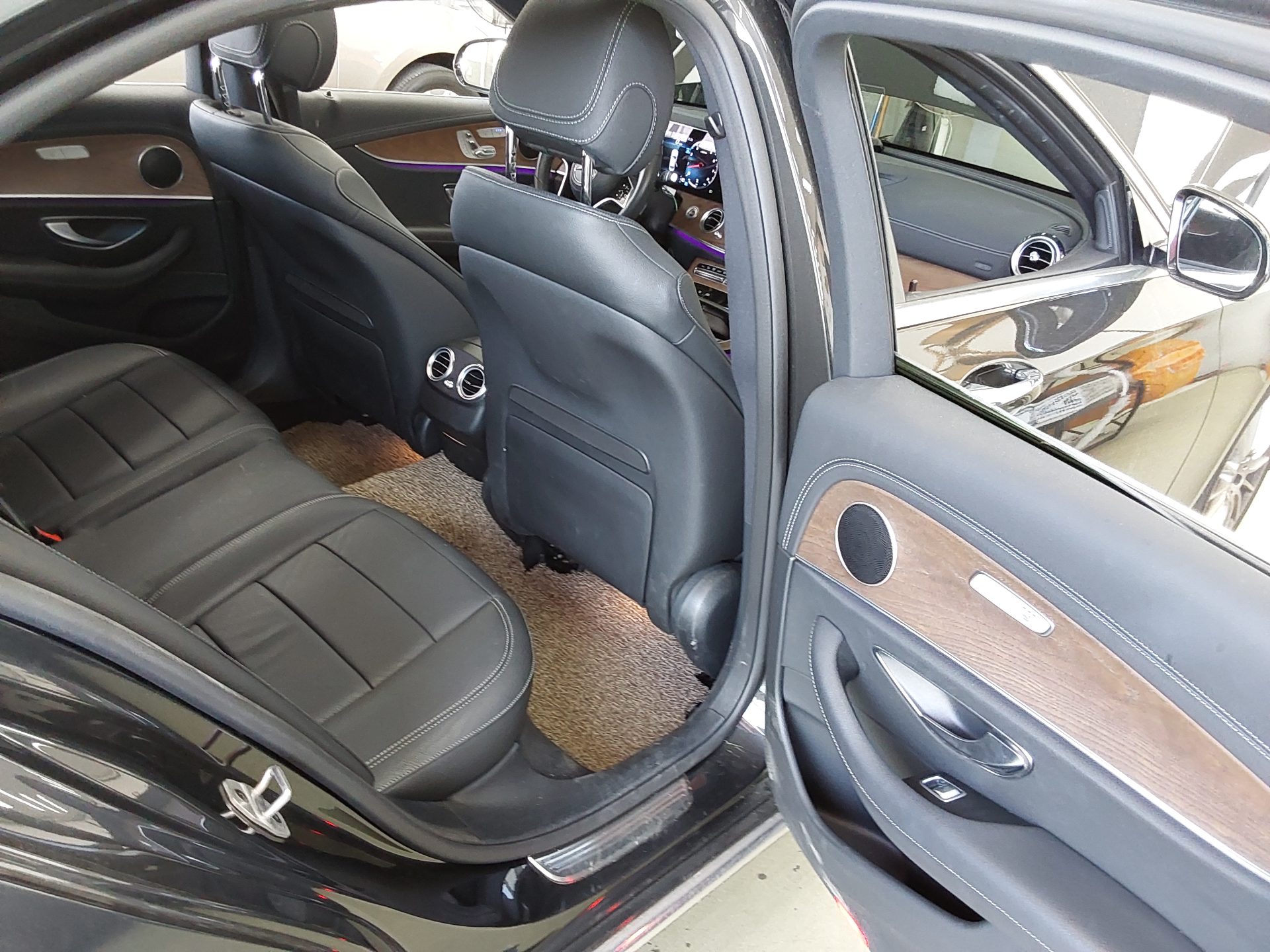 2021 - mercedes-benz e250