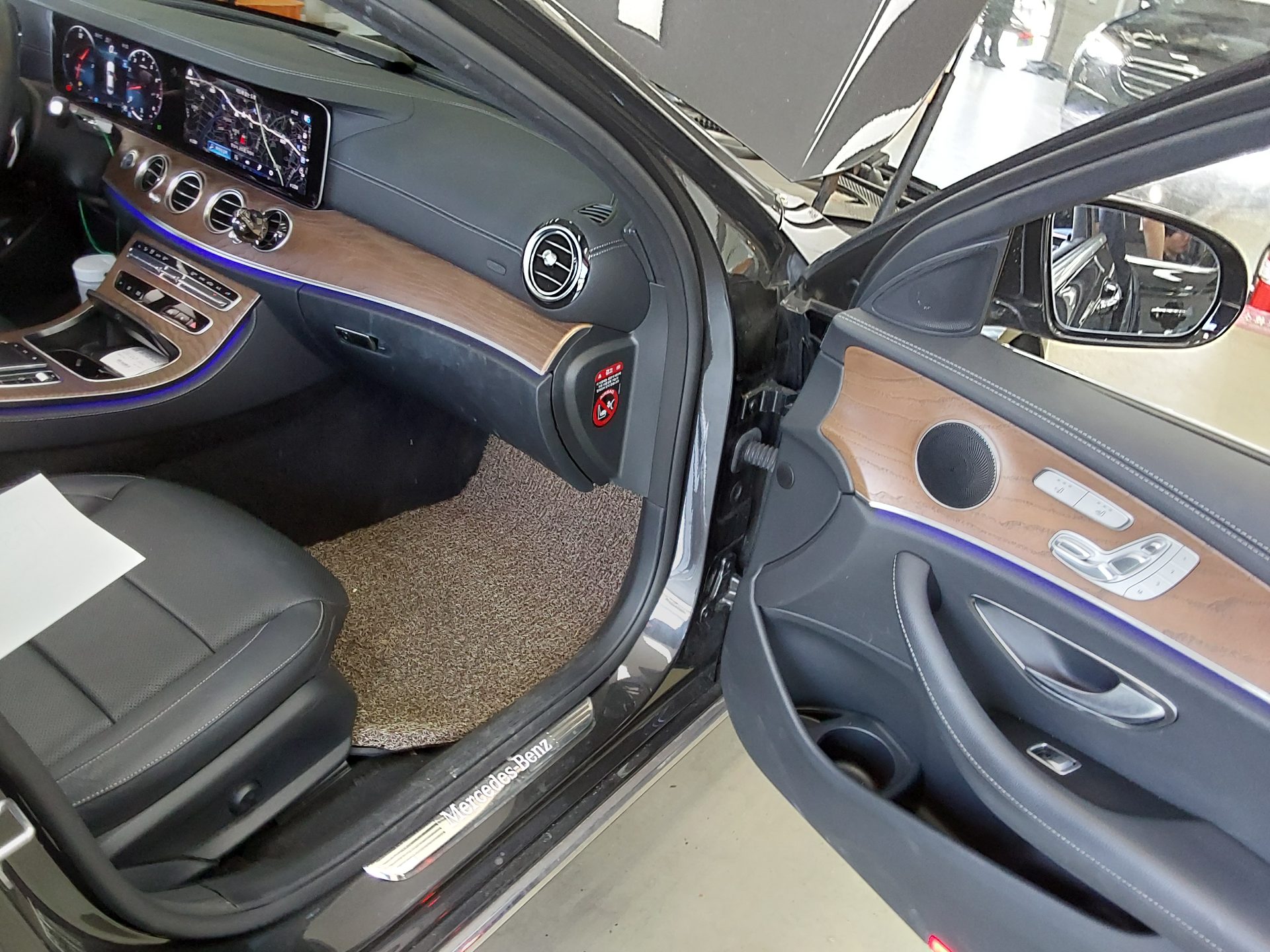 2021 - mercedes-benz e250
