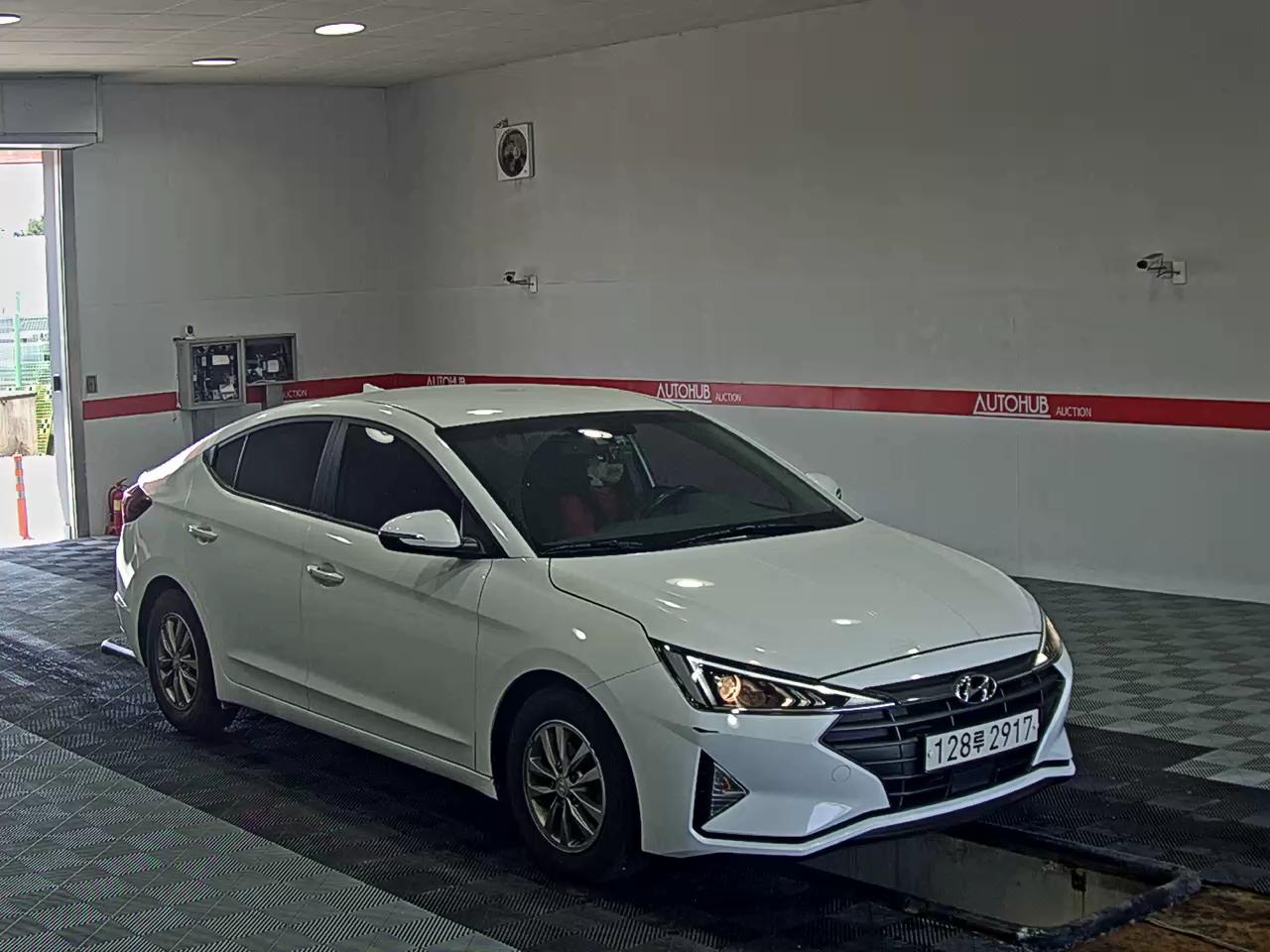 2019 - hyundai avante