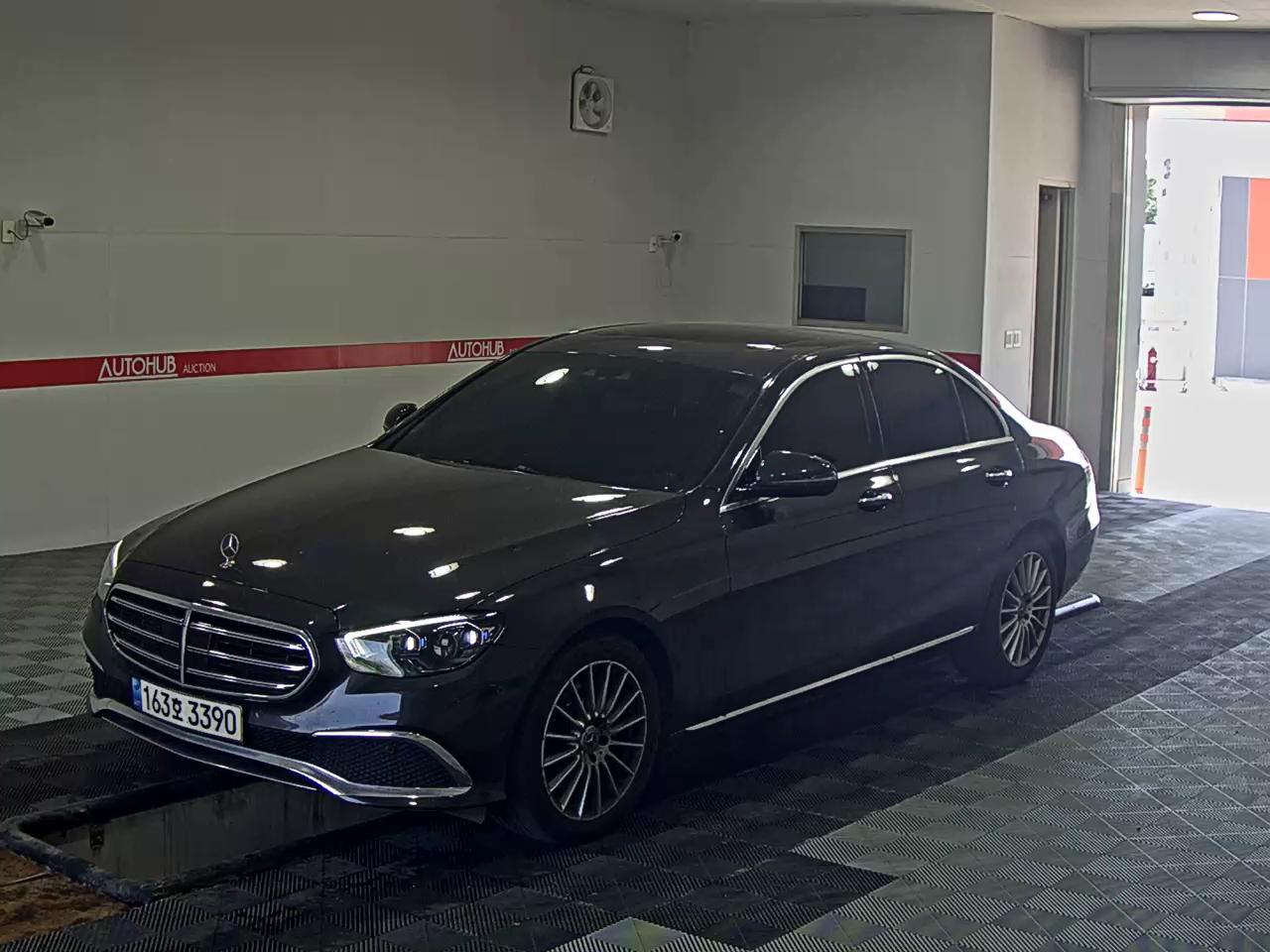 MERCEDES-BENZ CLASS (5TH GEN) E250