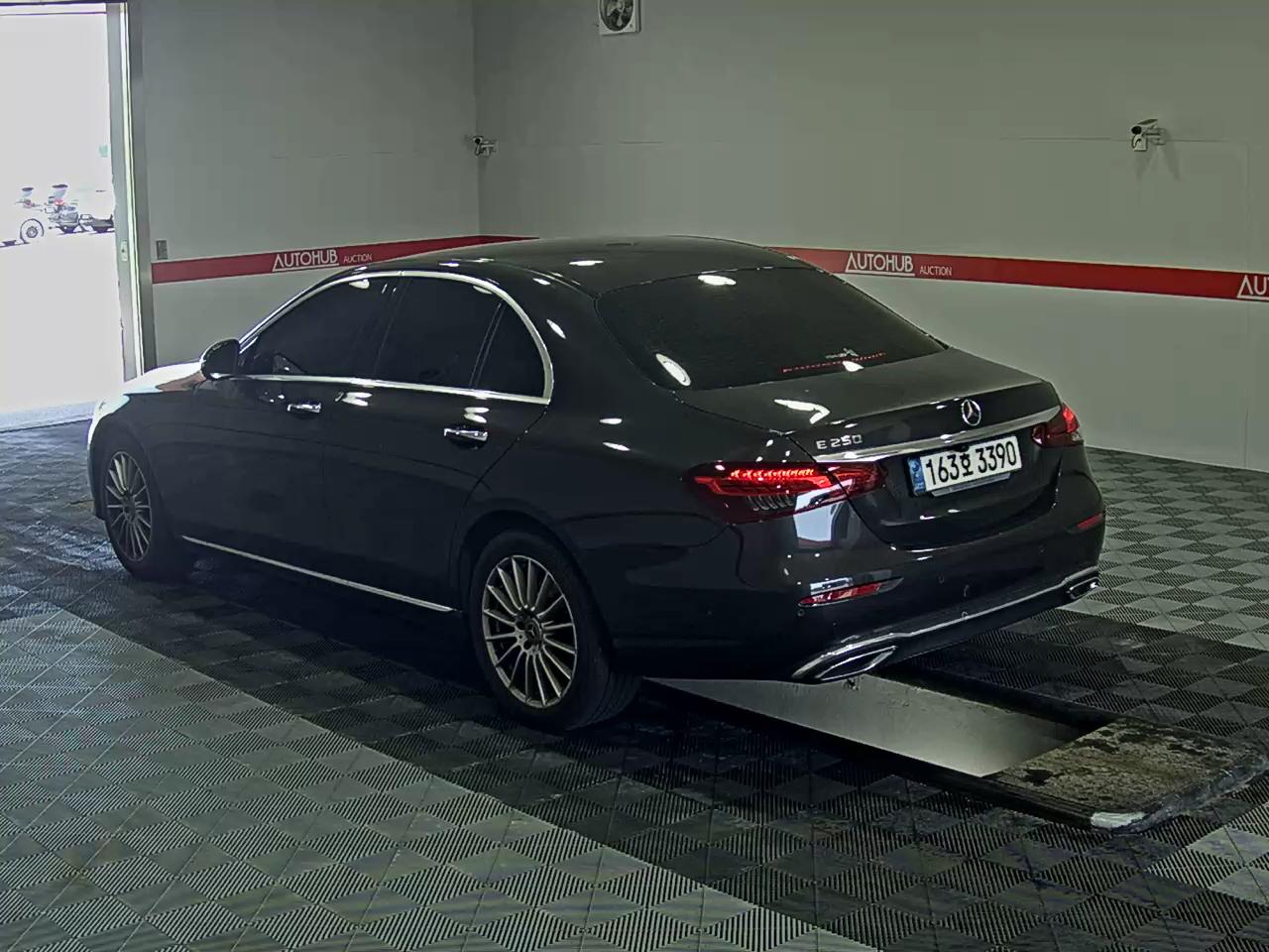 2021 - mercedes-benz e250