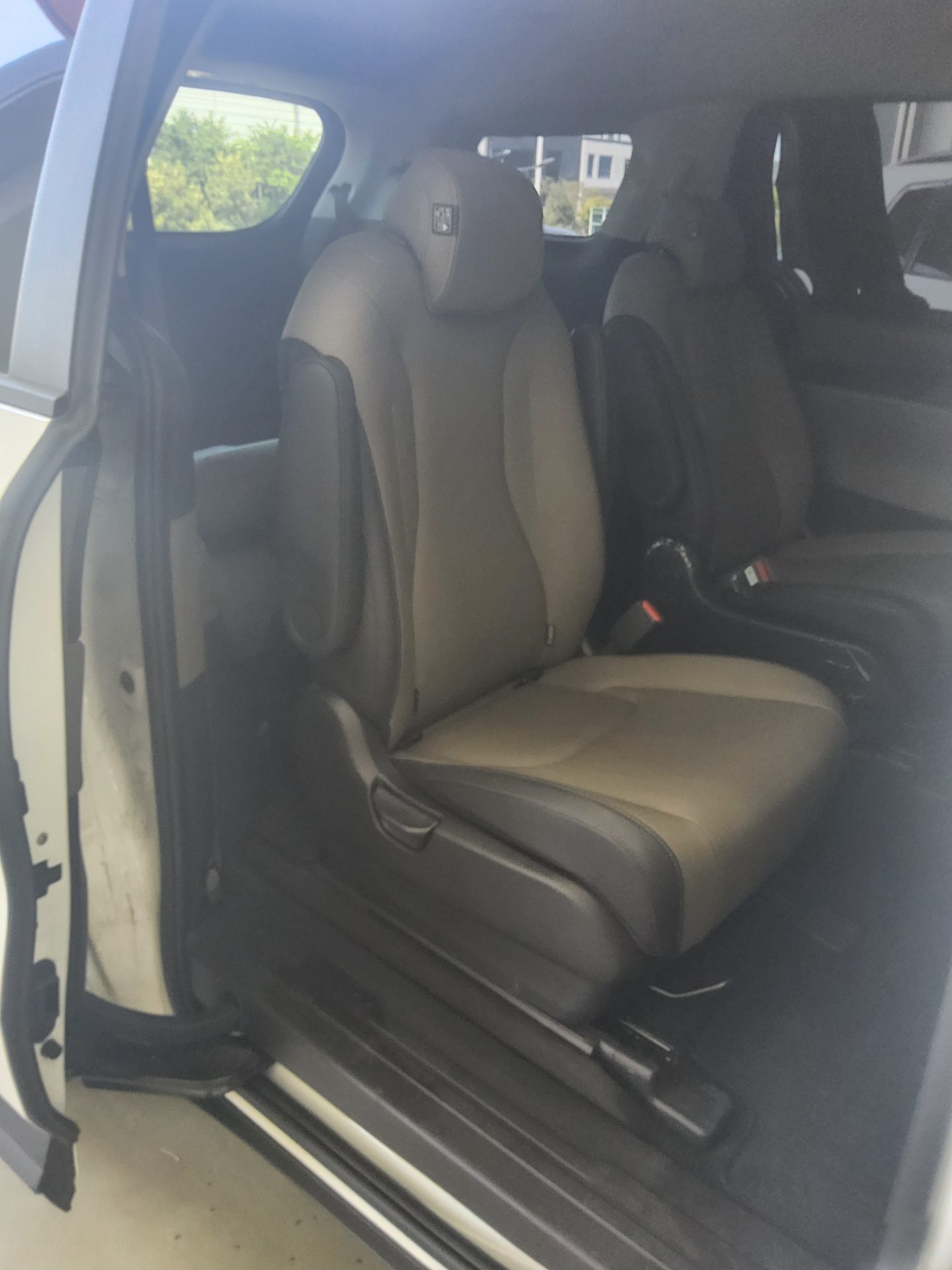 2025 - kia carnival