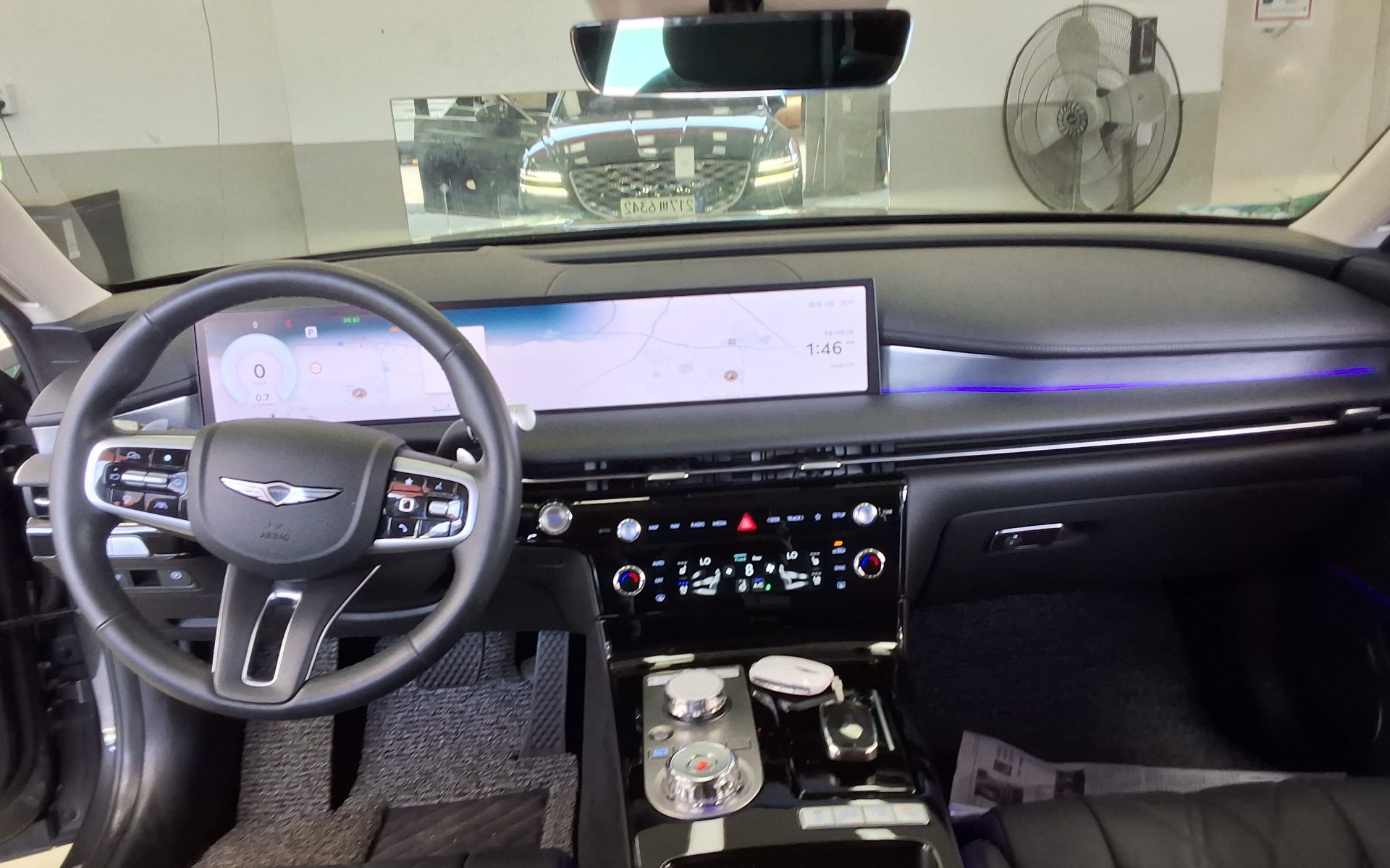 2025 - genesis g80
