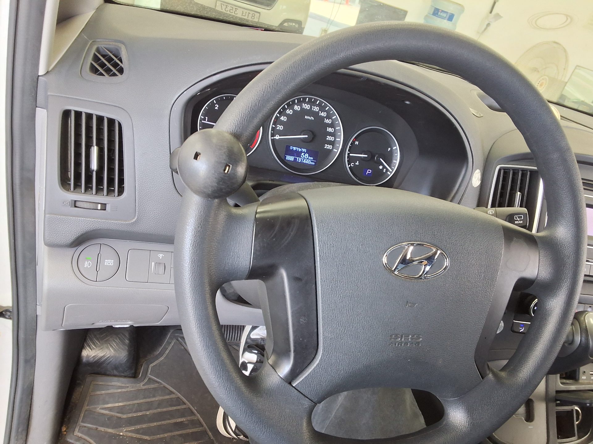 2021 - hyundai grand starex