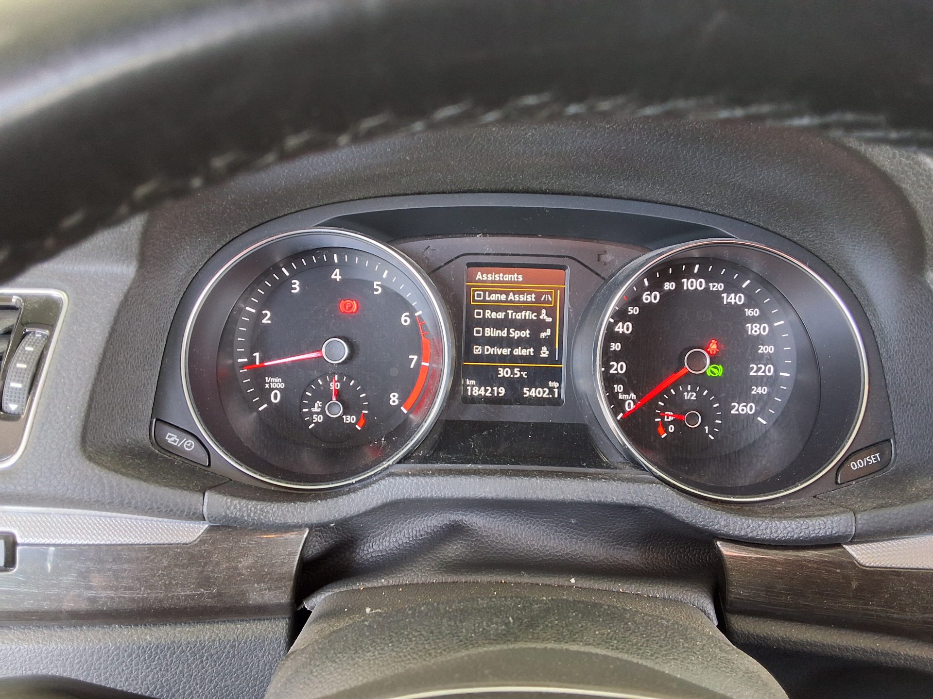 2018 - volkswagen passat