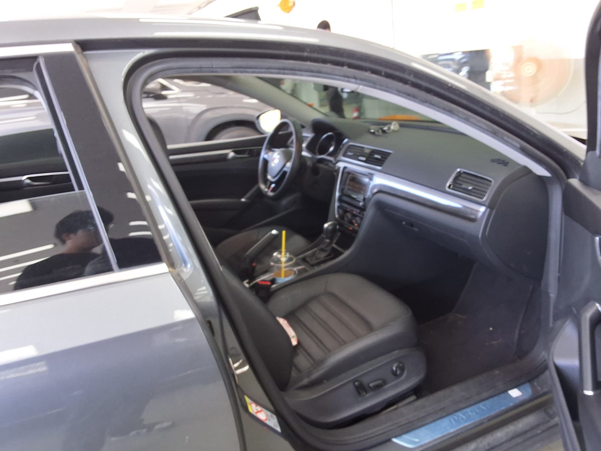 2018 - volkswagen passat