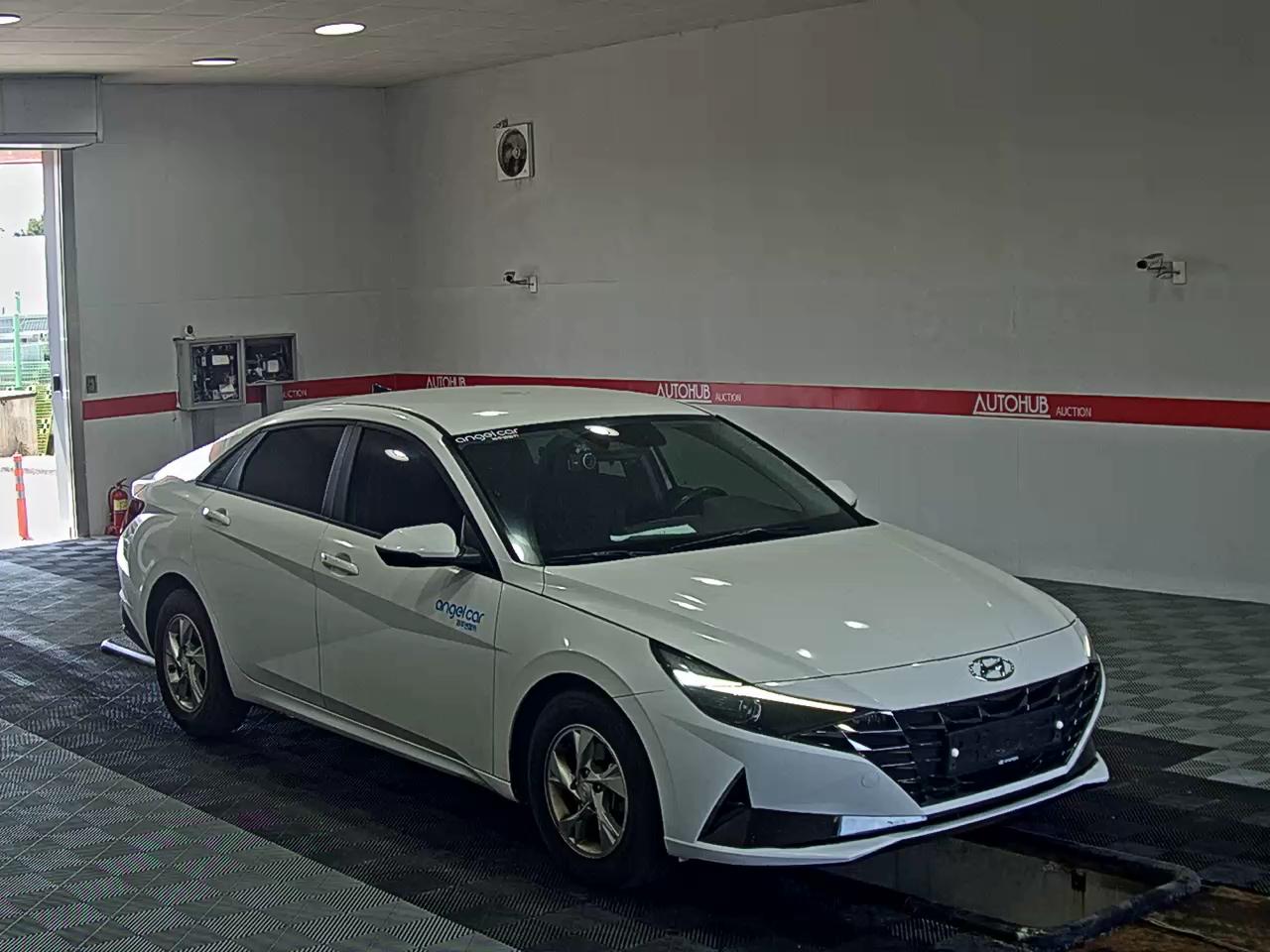 2022 - hyundai avante