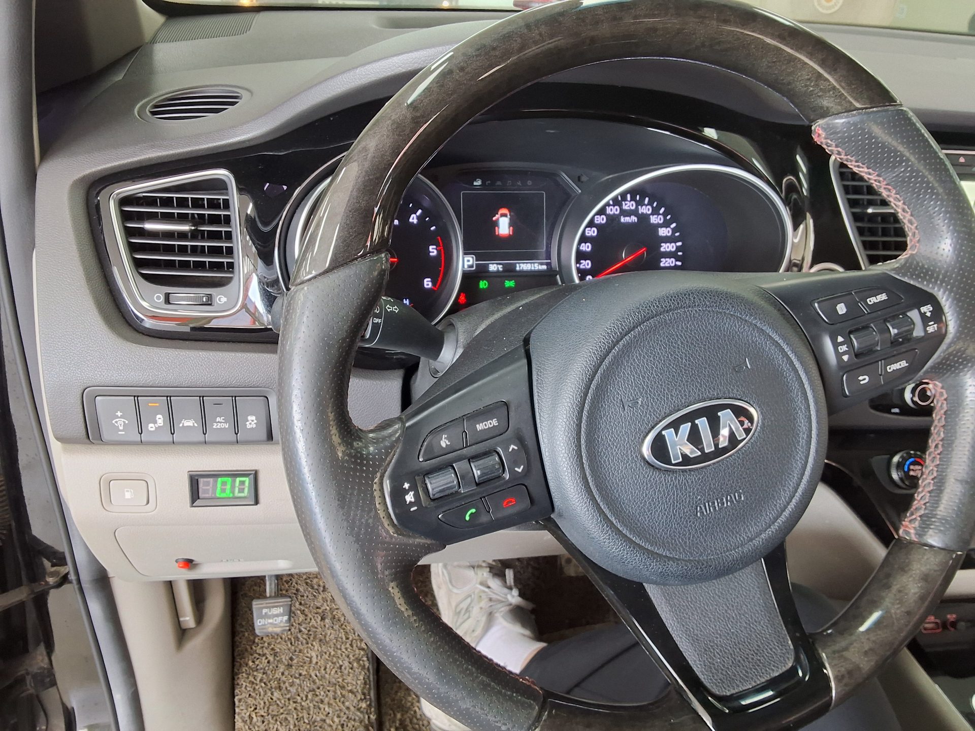 2015 - kia carnival