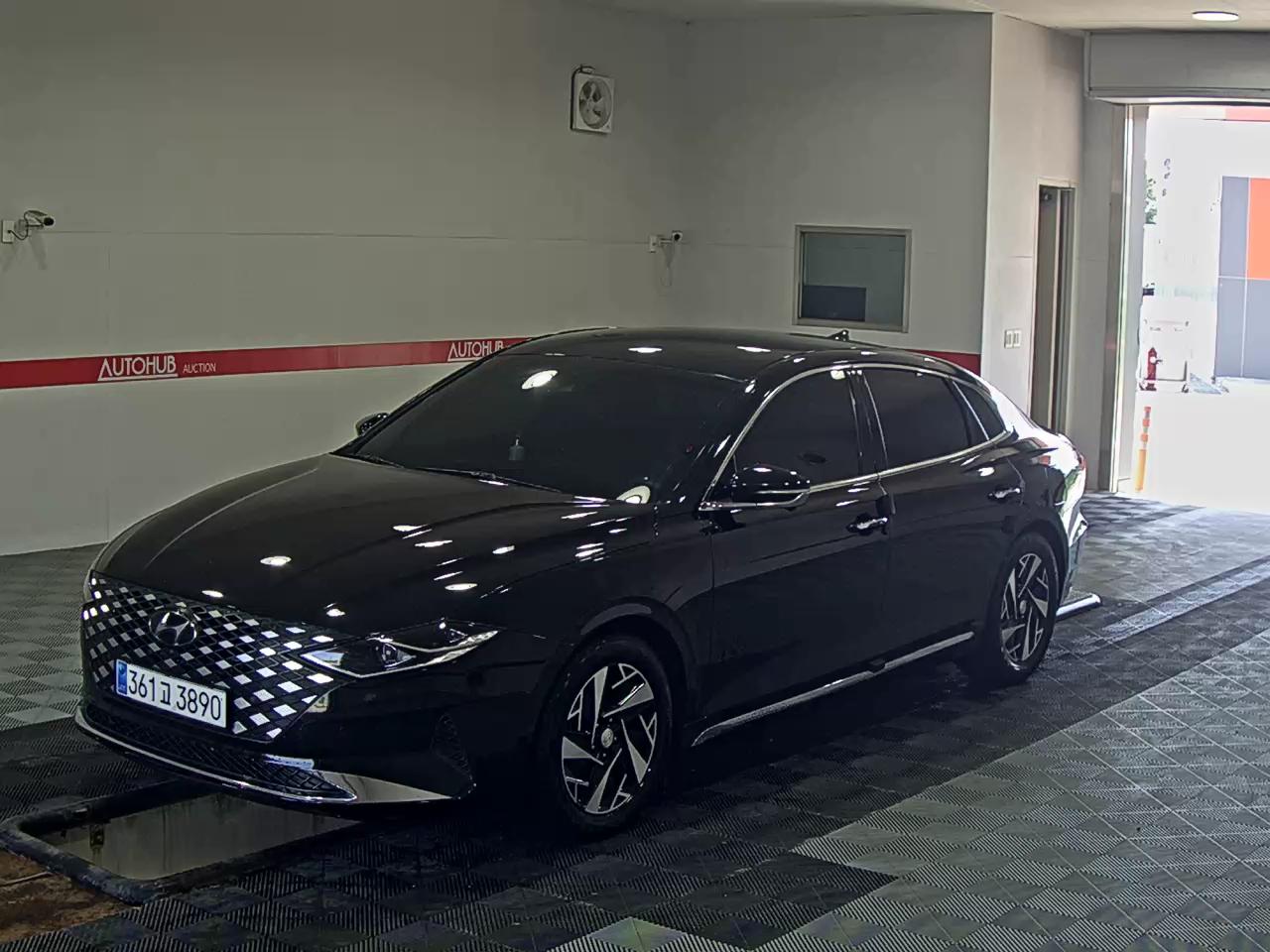 HYUNDAI GRANDEUR HEV