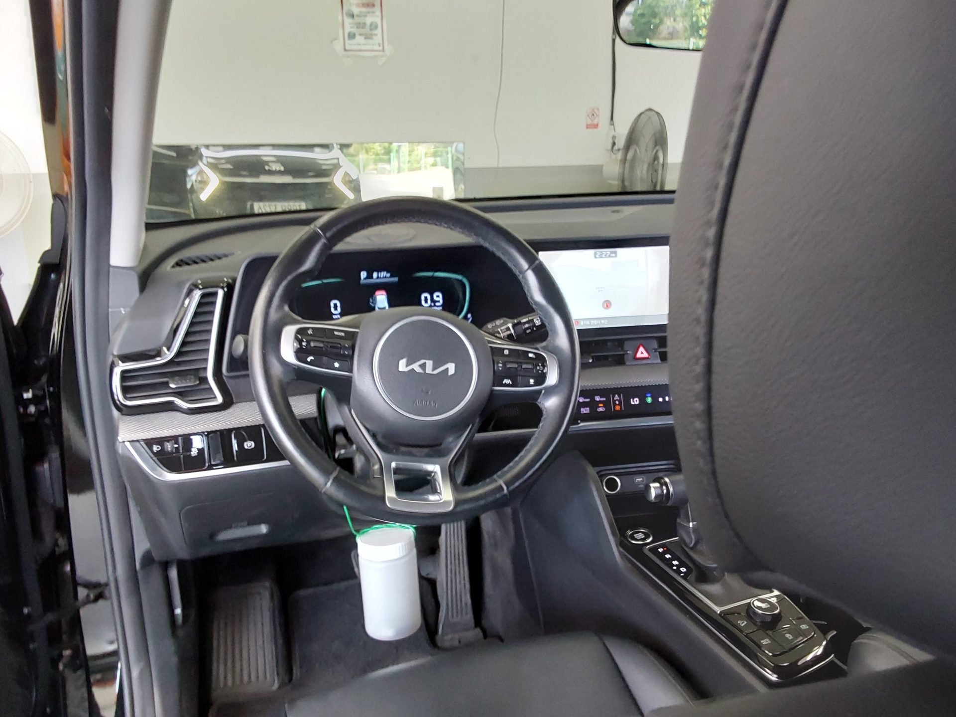 2022 - kia sportage