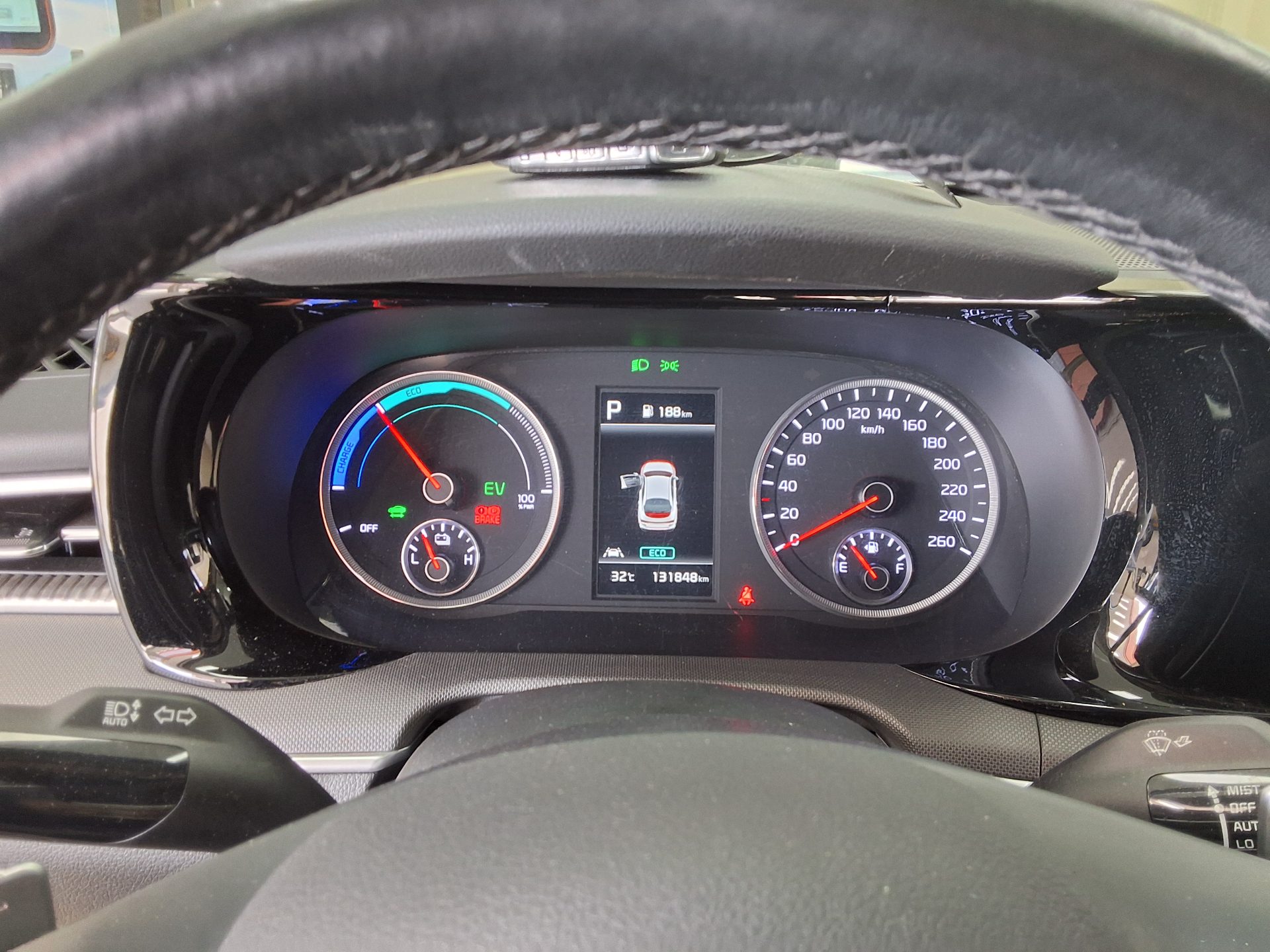 Kia K5 - 8