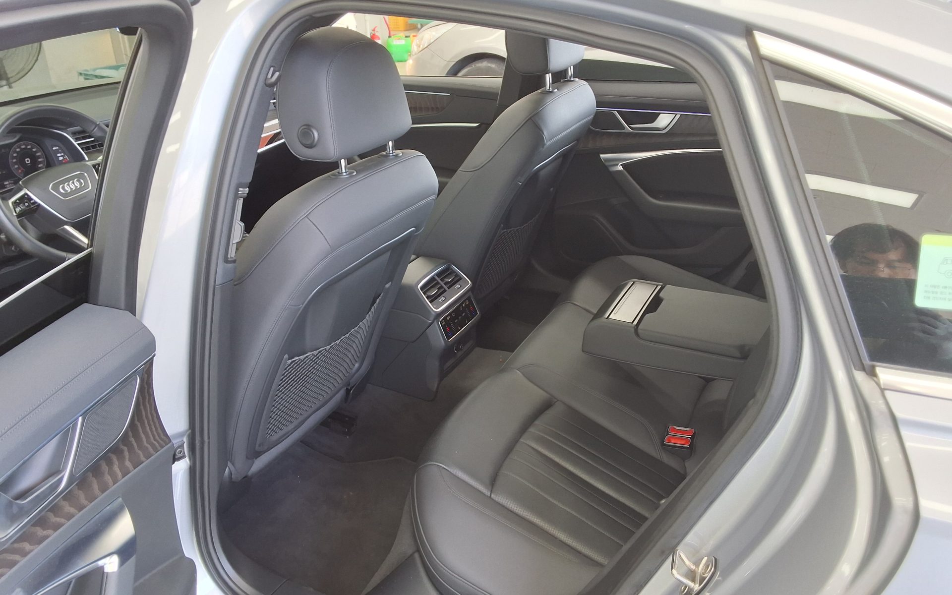 2020 - audi a6