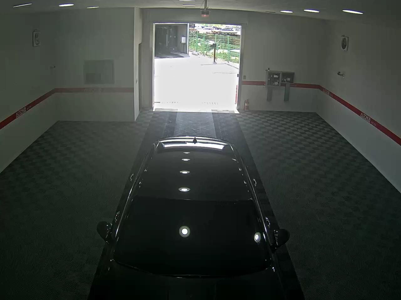 2025 - genesis g80