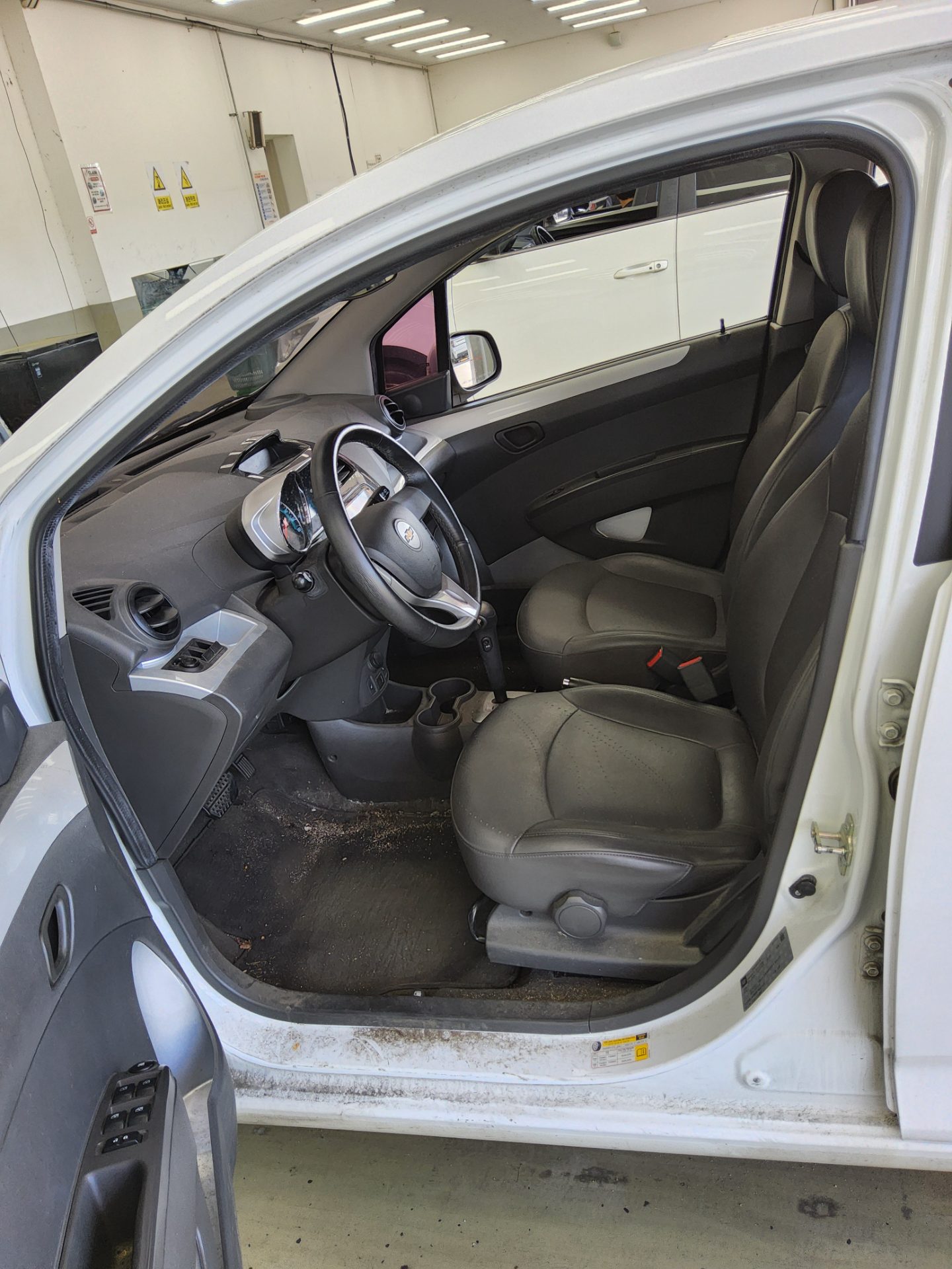 2014 - chevrolet spark