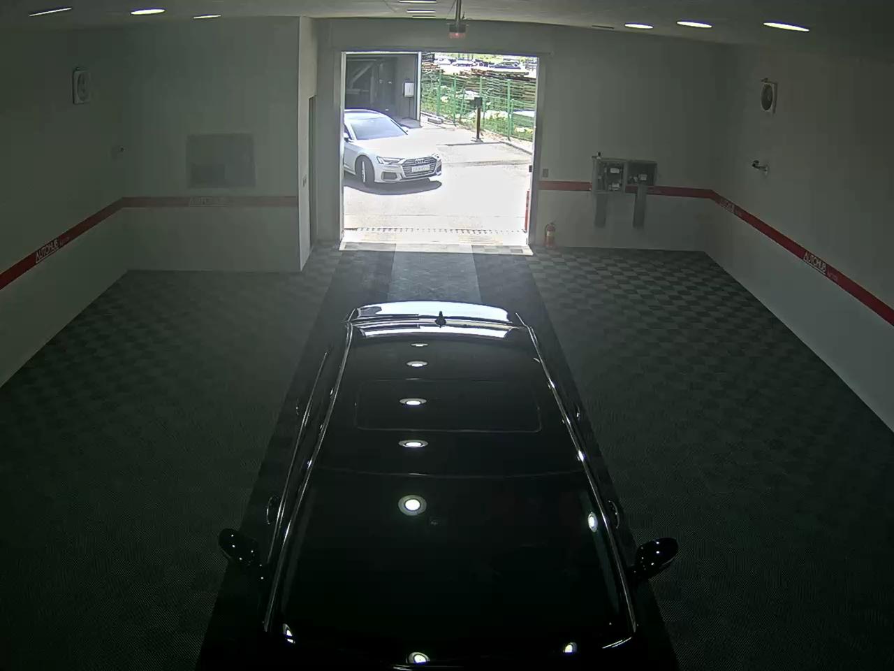 2011 - hyundai equus