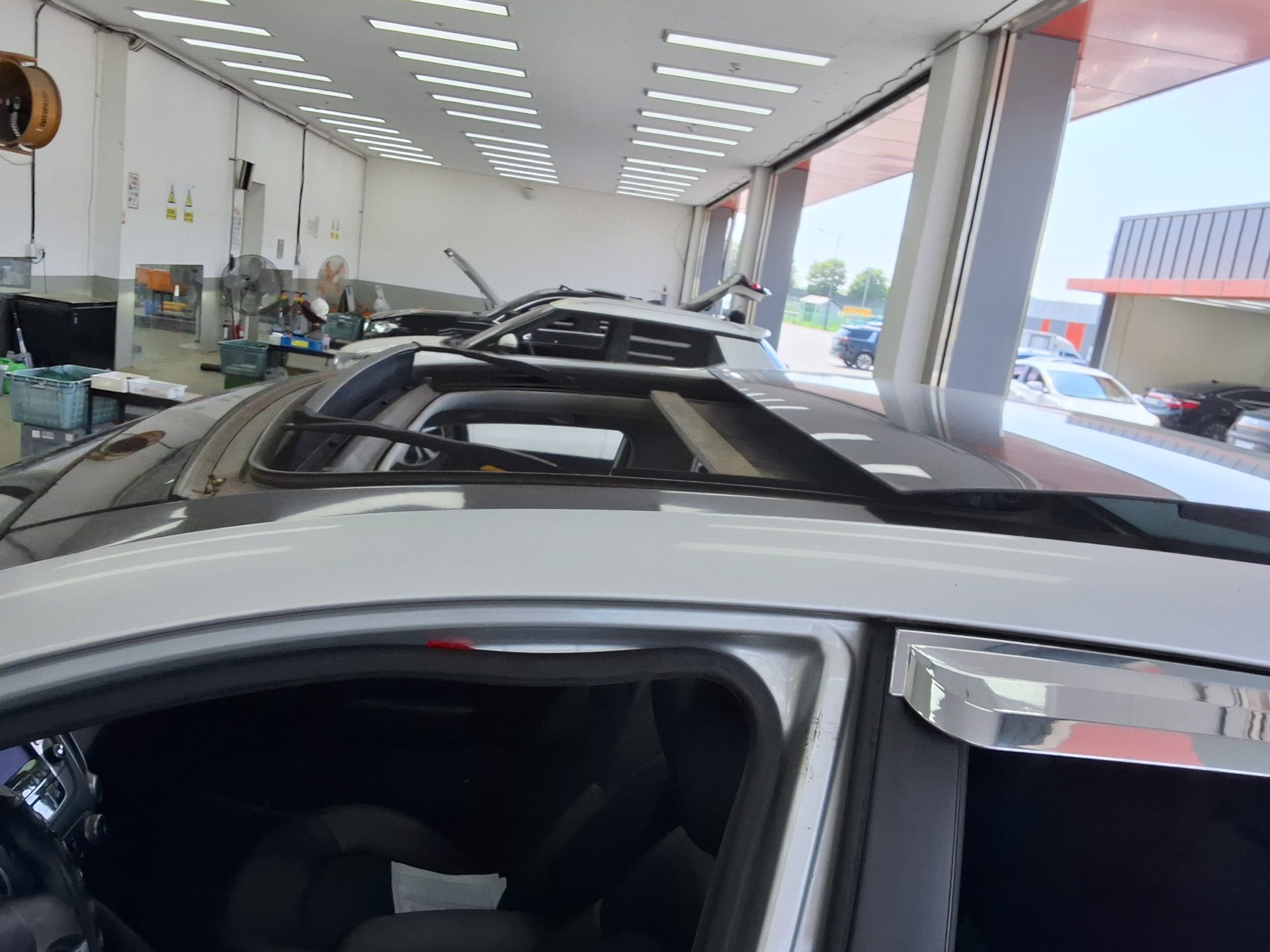 2010 - hyundai tucson