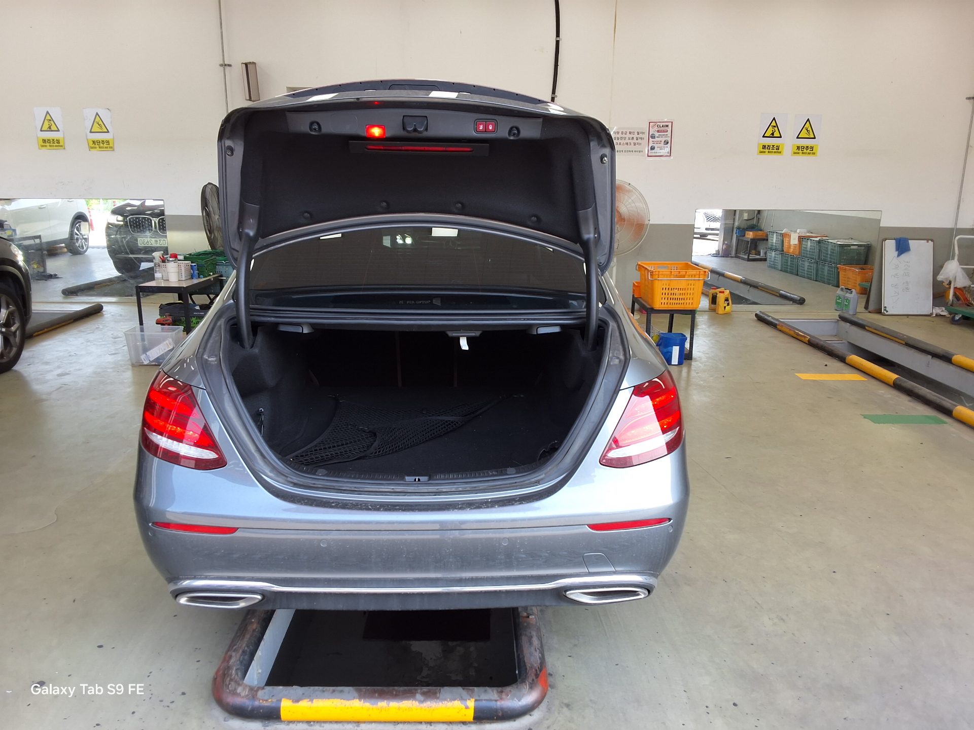 2019 - mercedes-benz e300