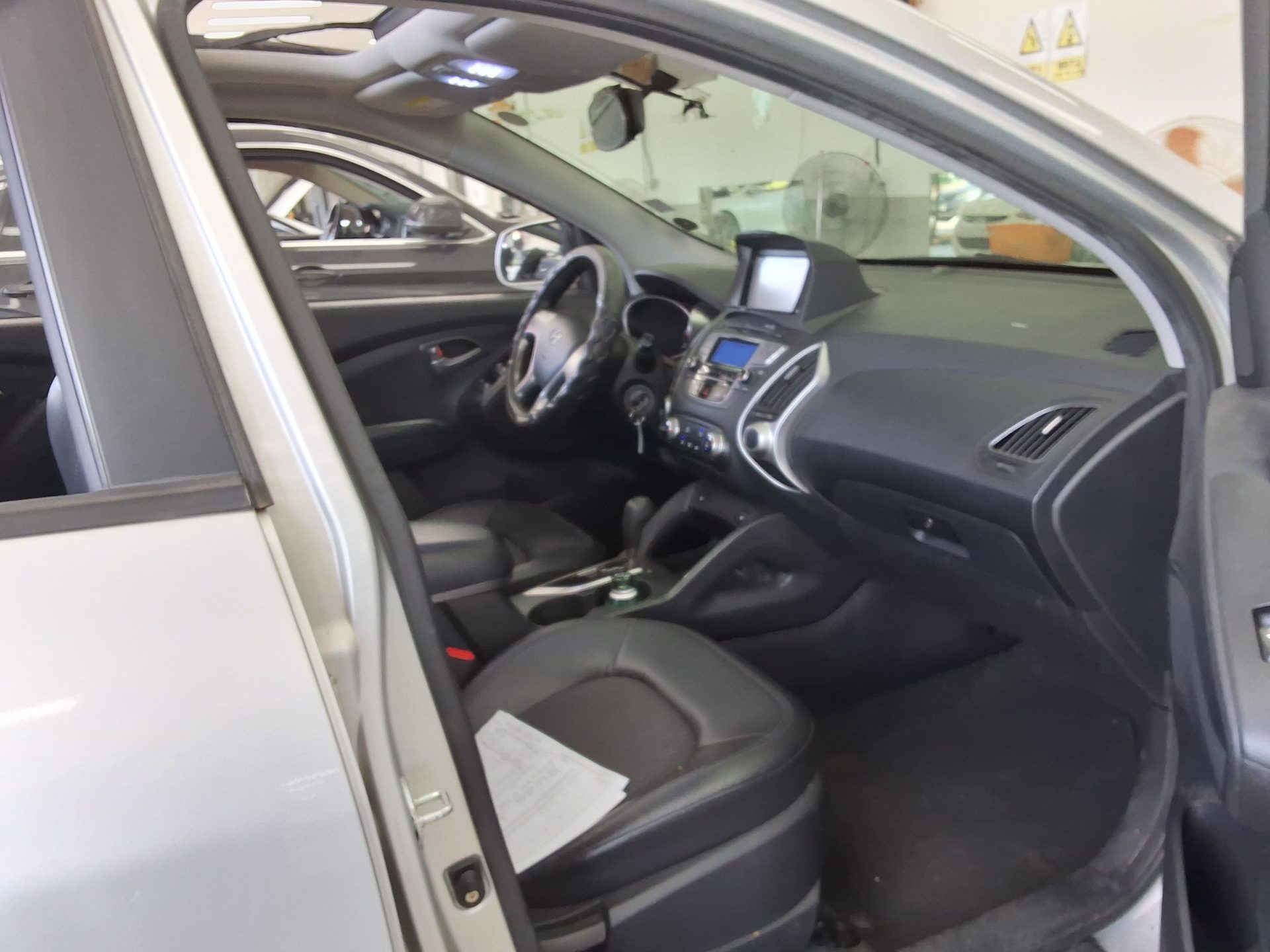 2010 - hyundai tucson