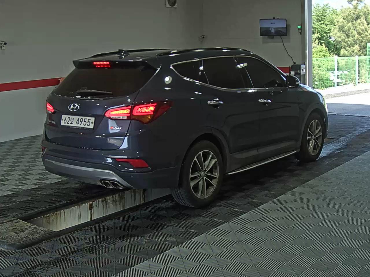 2017 - hyundai santa fe