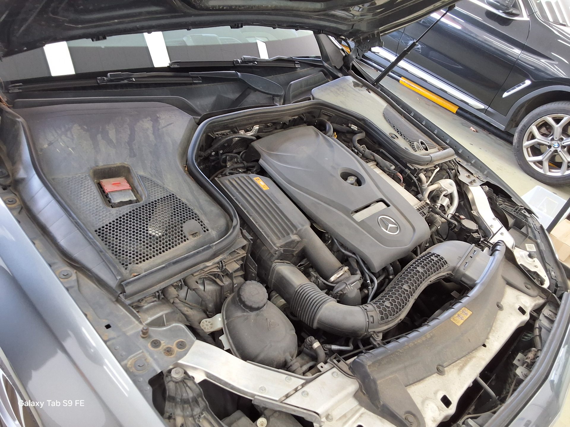 2019 - mercedes-benz e300