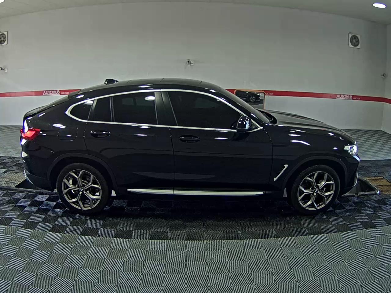 2022 - bmw x4