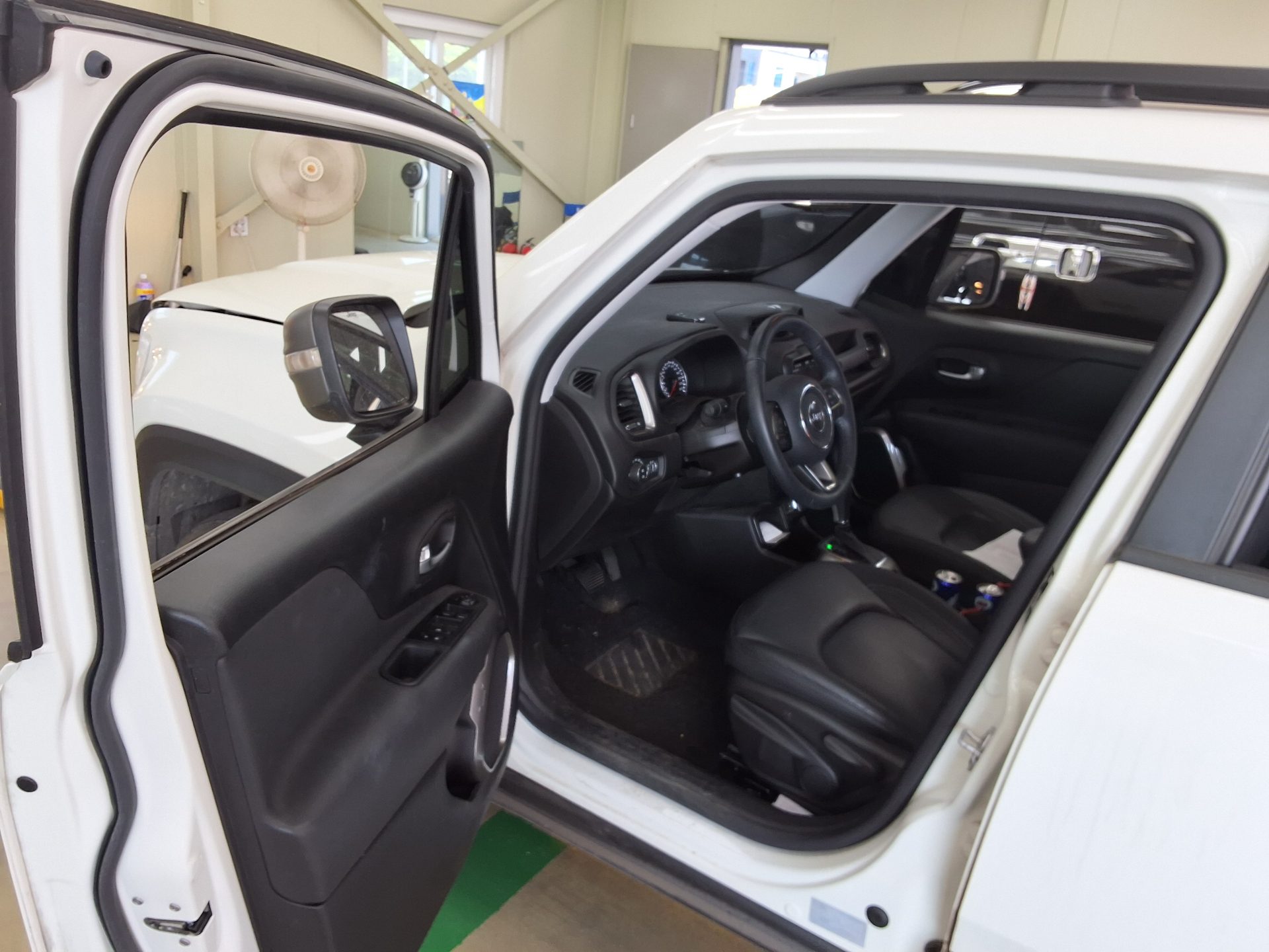 2021 - jeep renegade