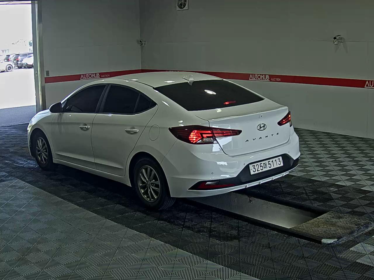 2019 - hyundai avante
