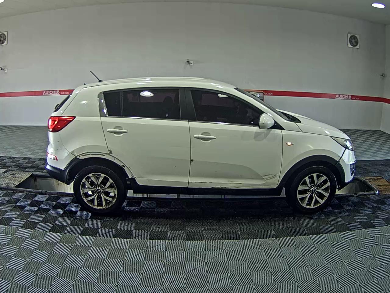 2016 - kia sportage