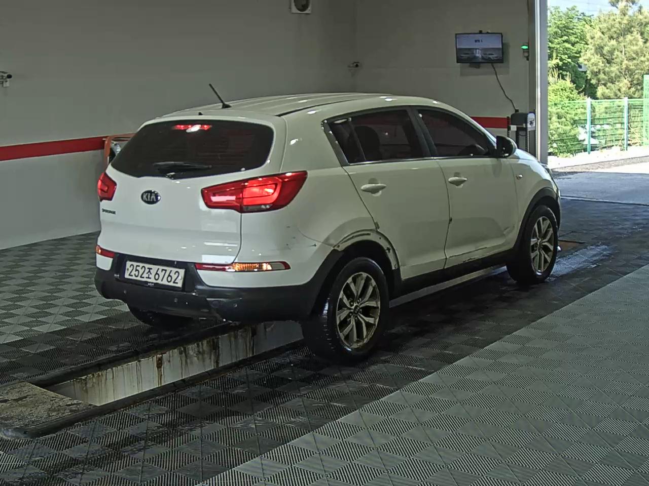 2016 - kia sportage