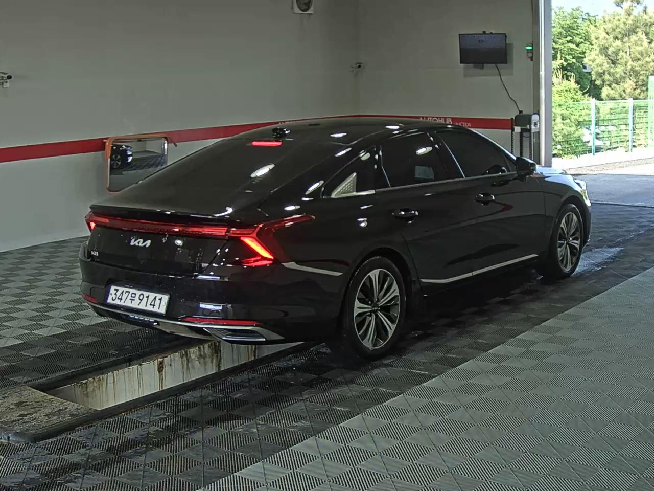 2024 - kia k8