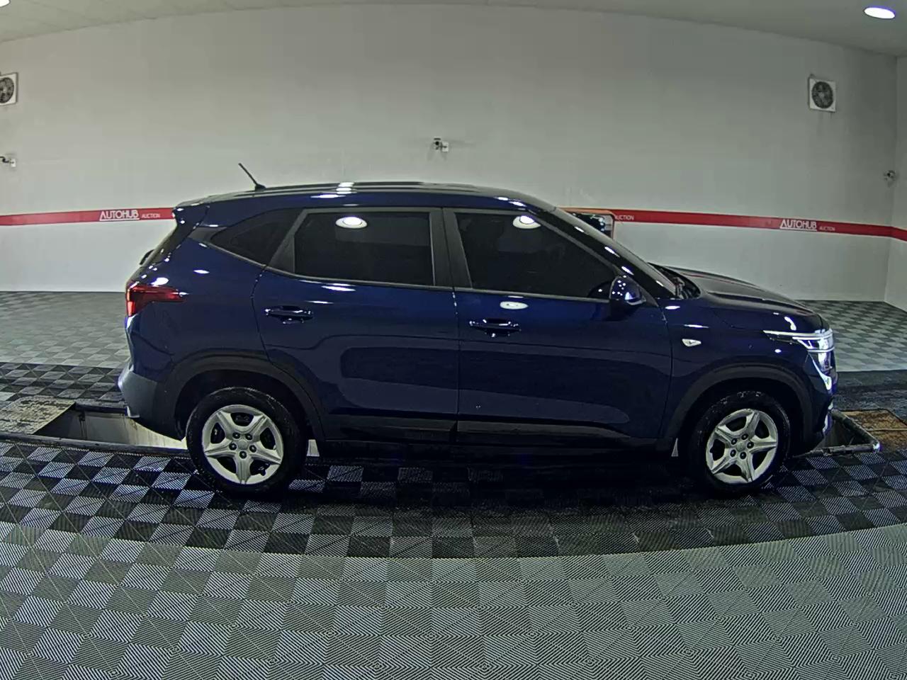 2023 - kia seltos