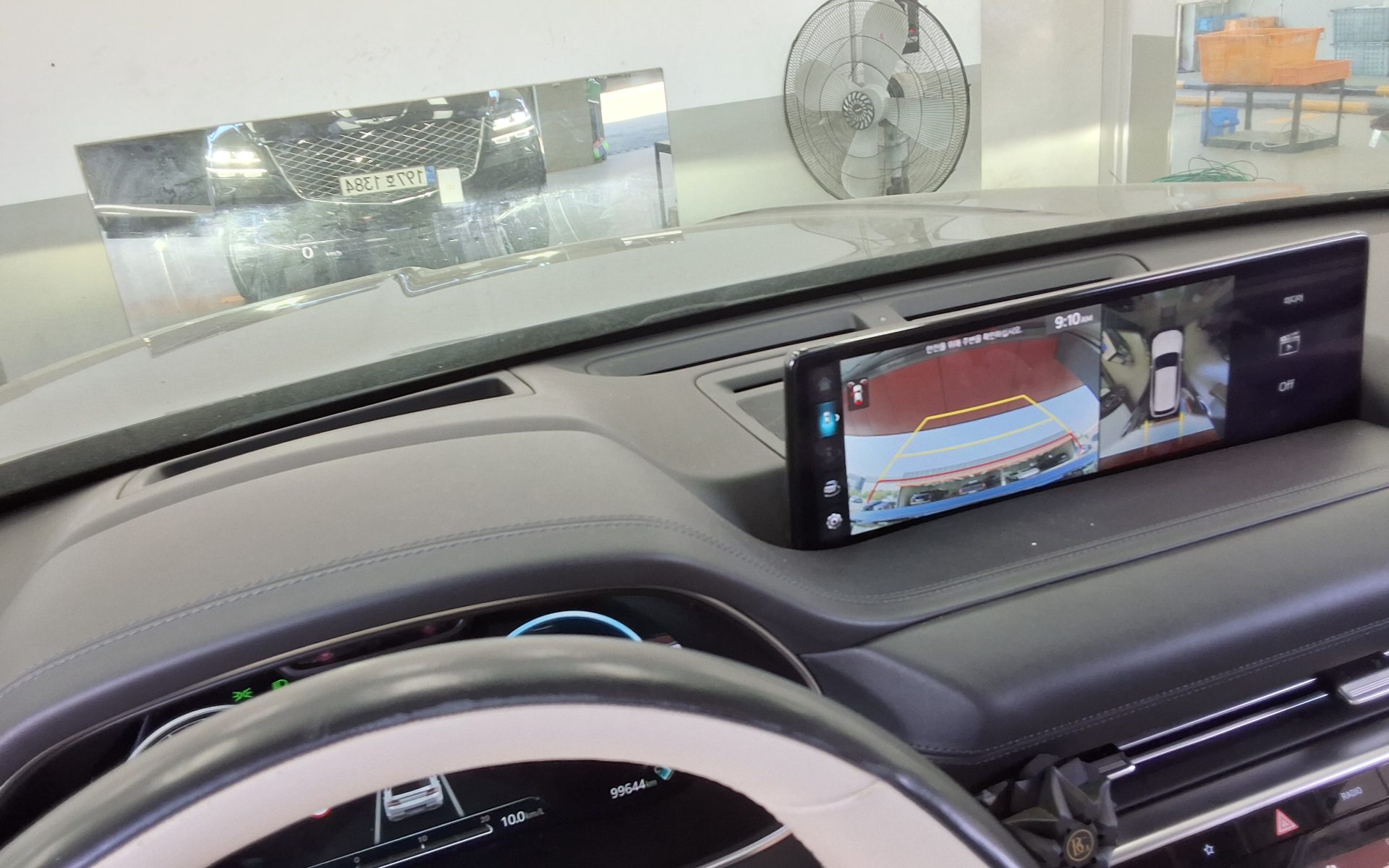 2022 - genesis gv80