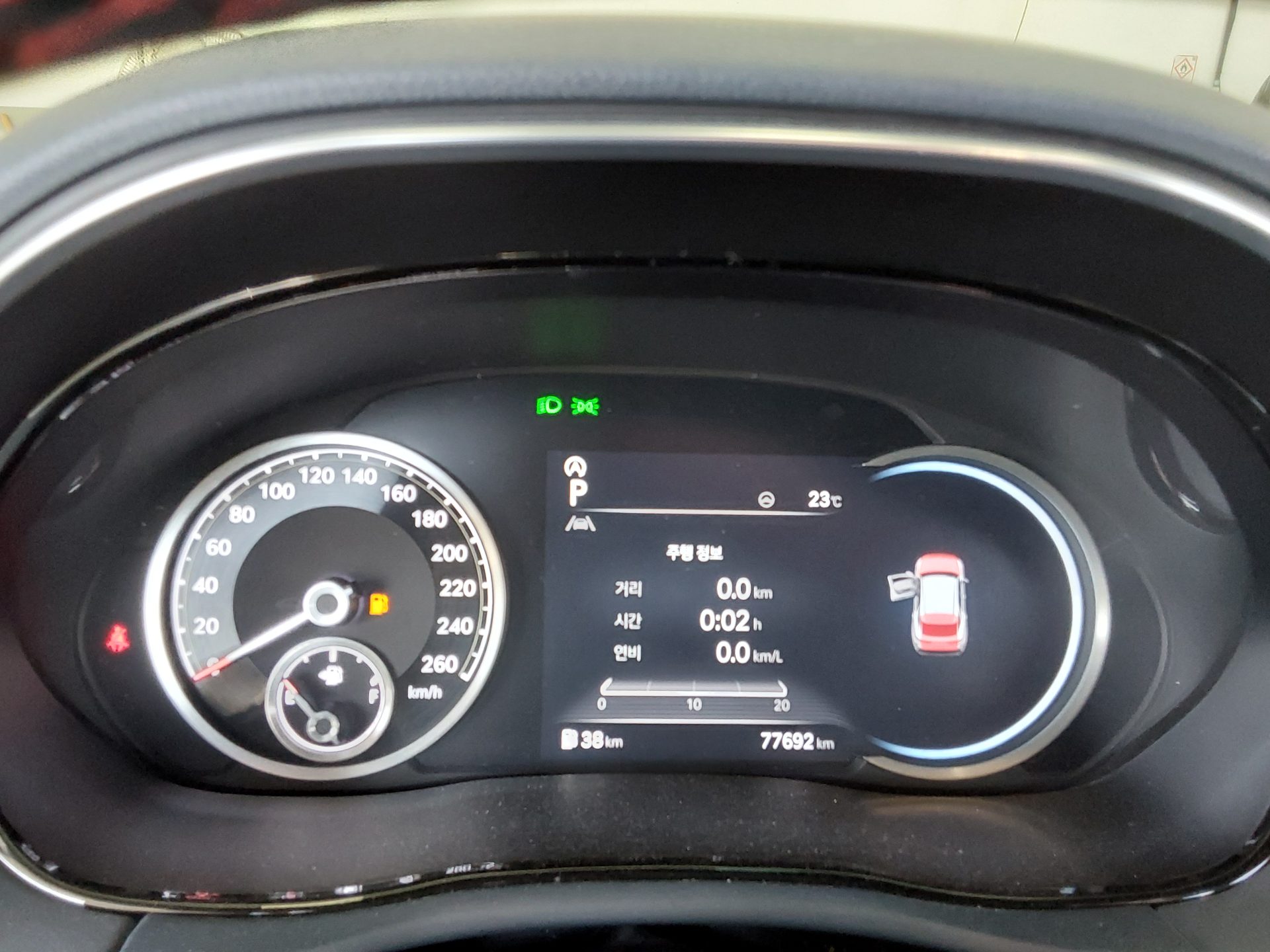 2021 - genesis gv70