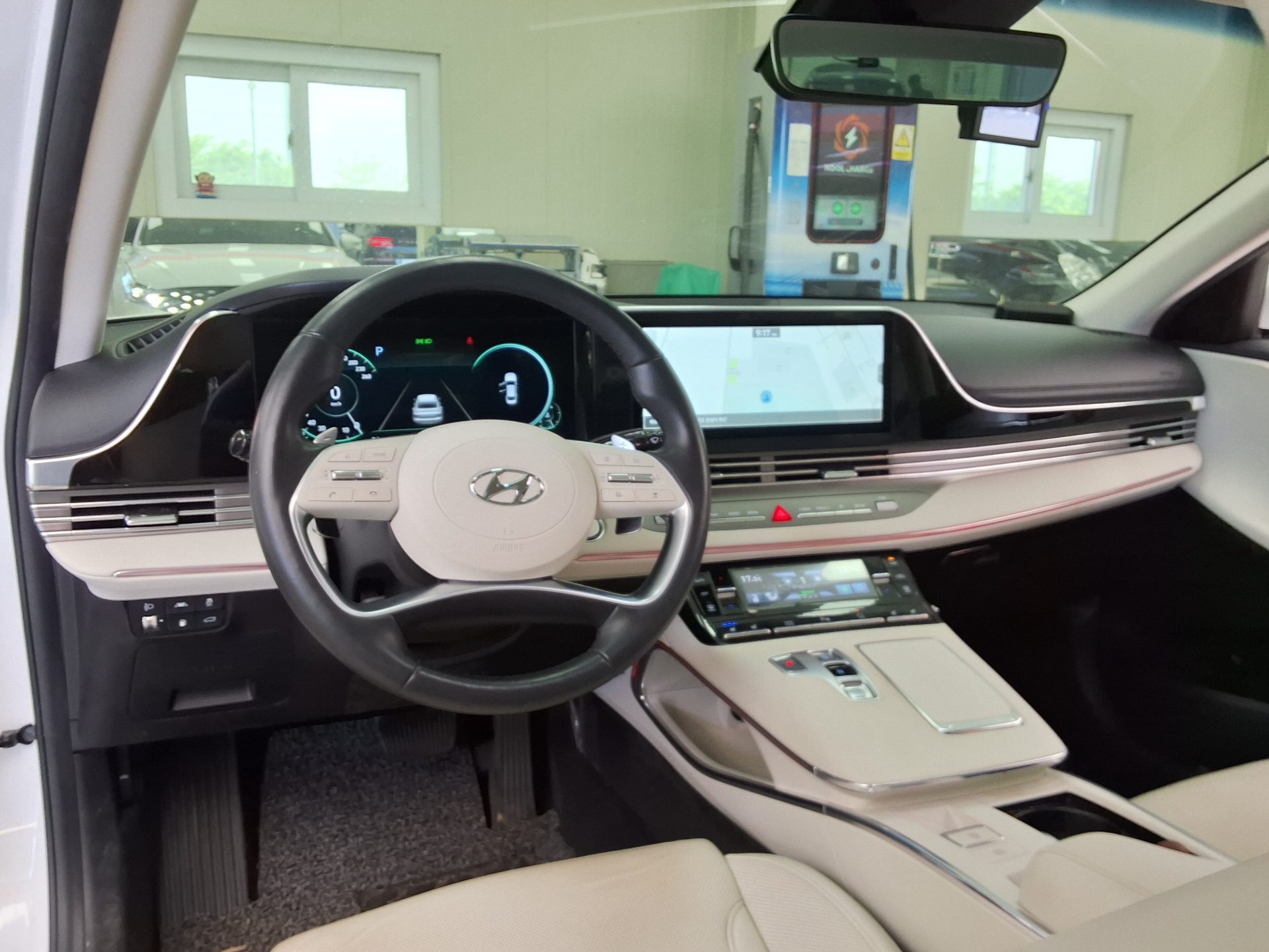 2022 - hyundai grandeur