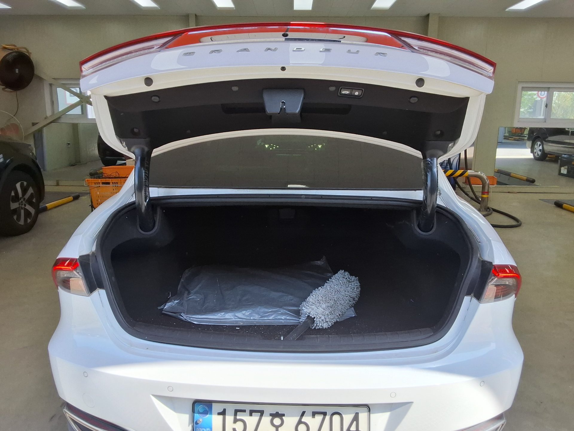 2022 - hyundai grandeur