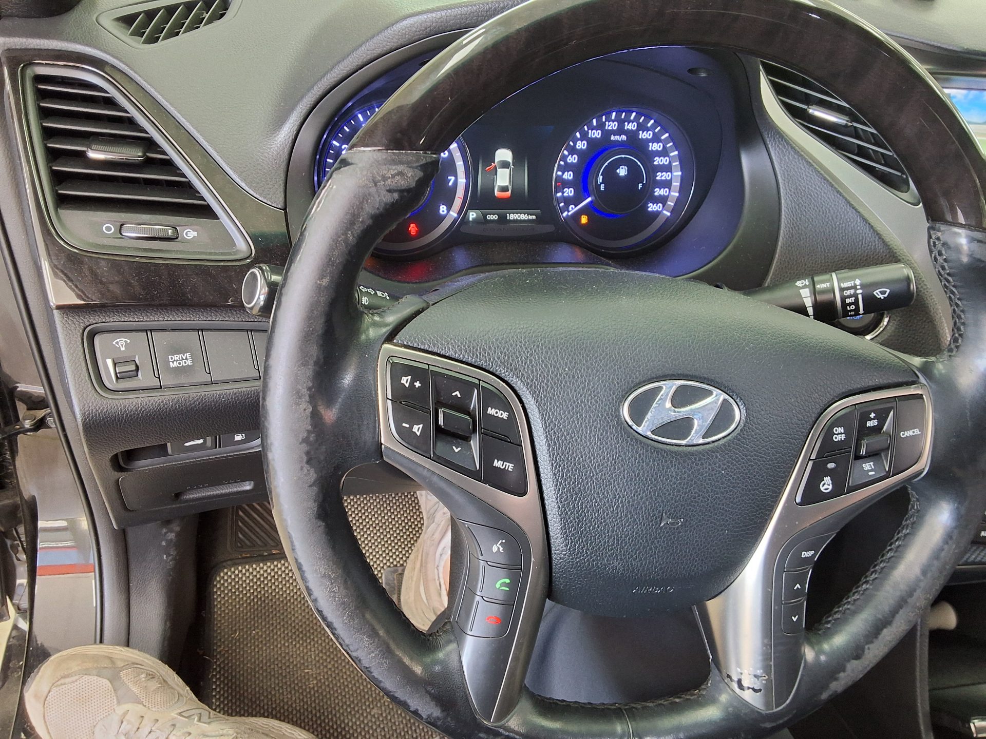 2014 - hyundai grandeur