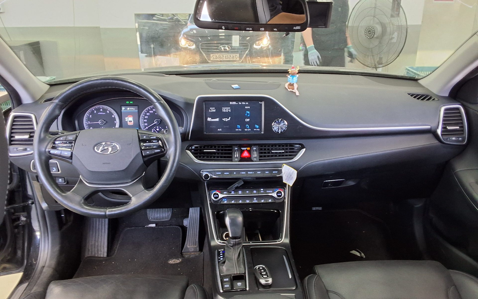 2018 - hyundai grandeur